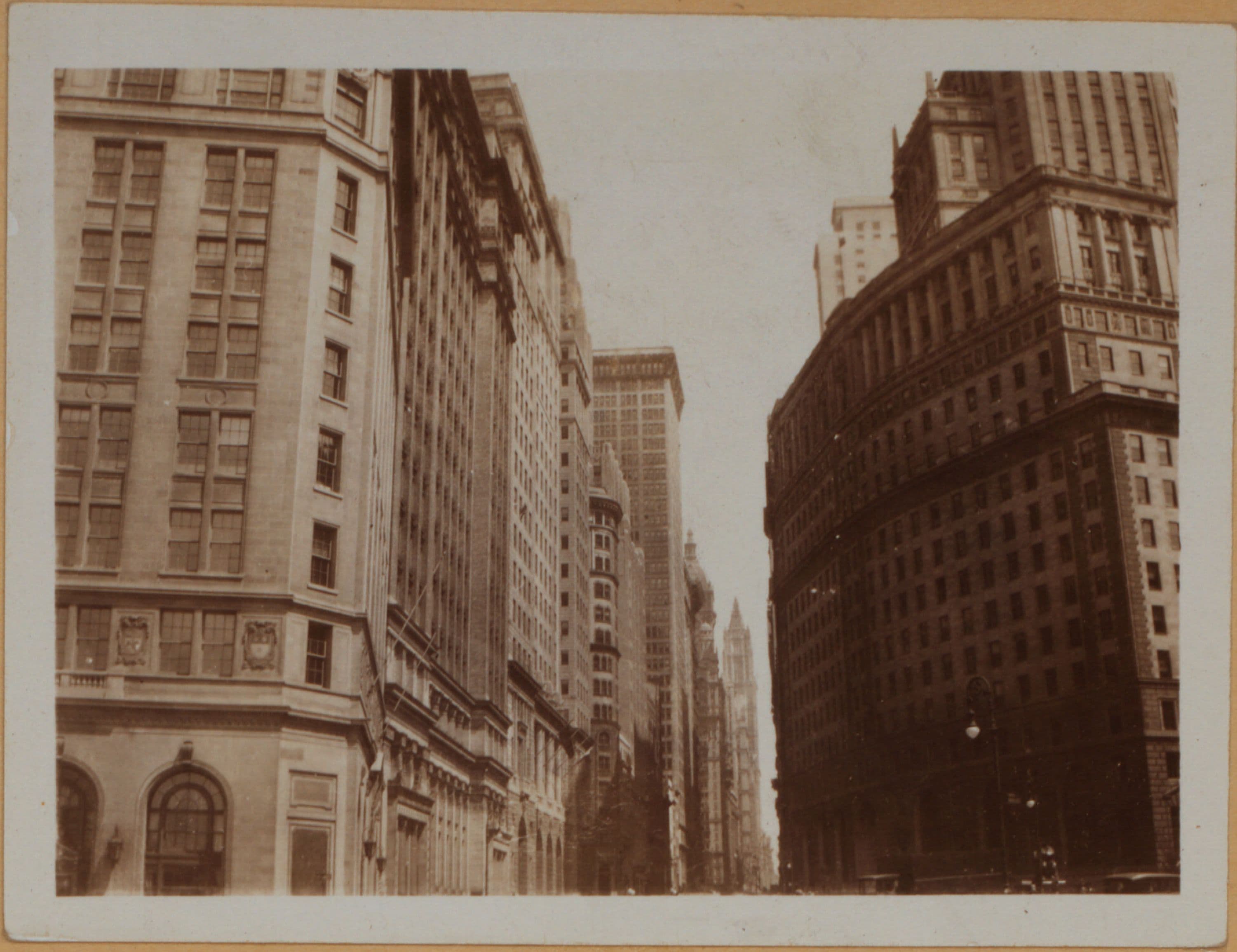 Manhattan: Broadway - Battery Place