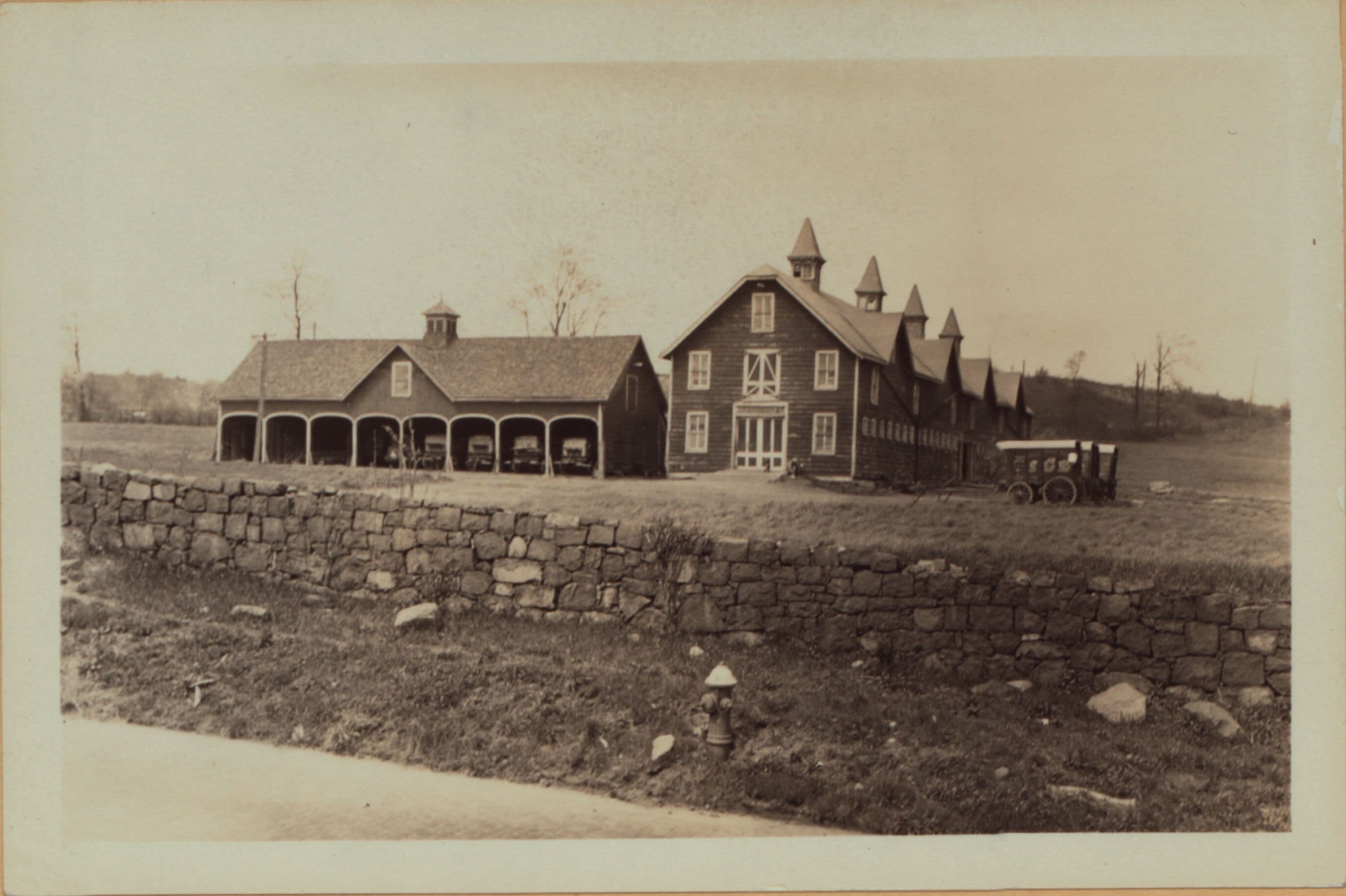 Richmond: Clove Road - Bard Avenue