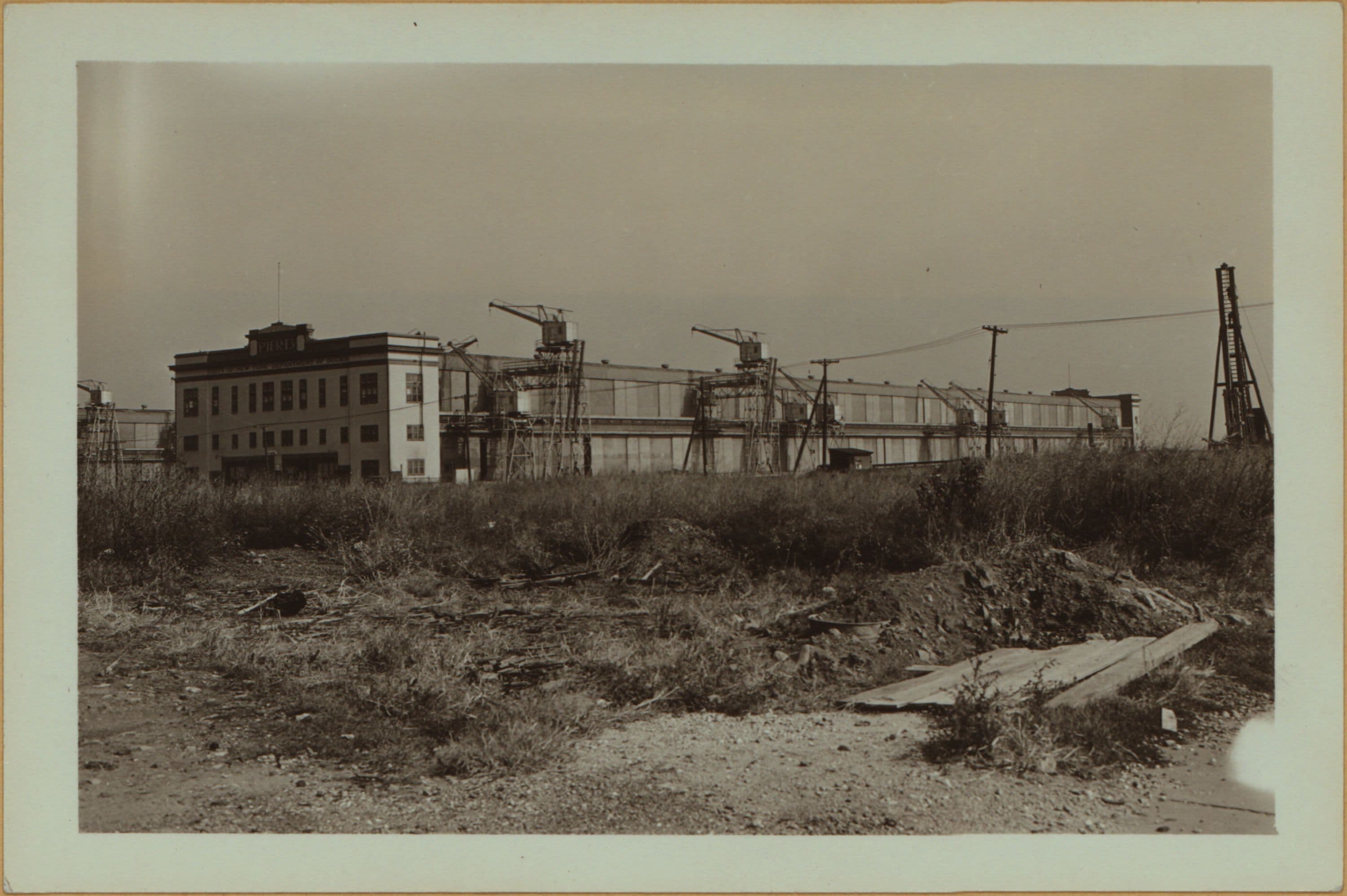 Upper Bay - Staten Island - Stapleton - Pier 13