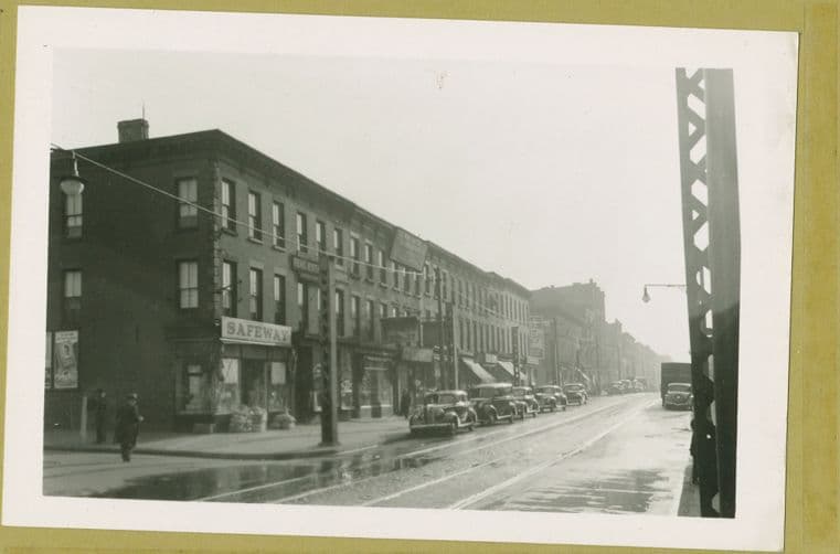 Fifth Avenue - Prospect Avenue, east side - looking south