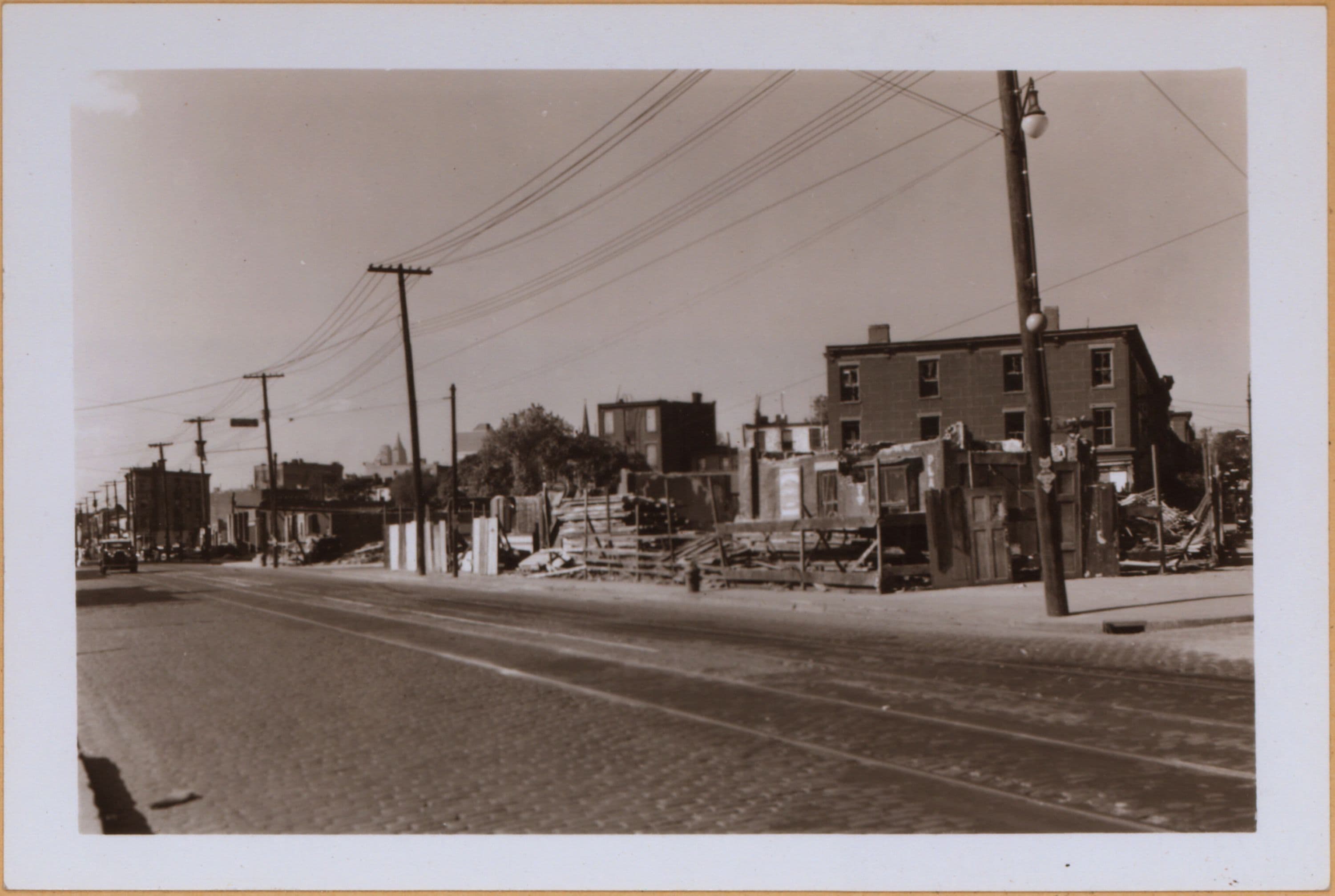 Brooklyn: Hamilton Avenue - Clinton Street