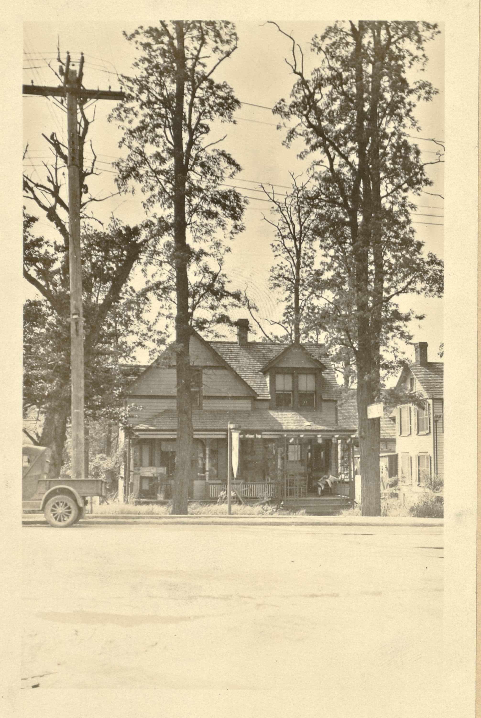 Queens: Northern Boulevard - Browvale Drive