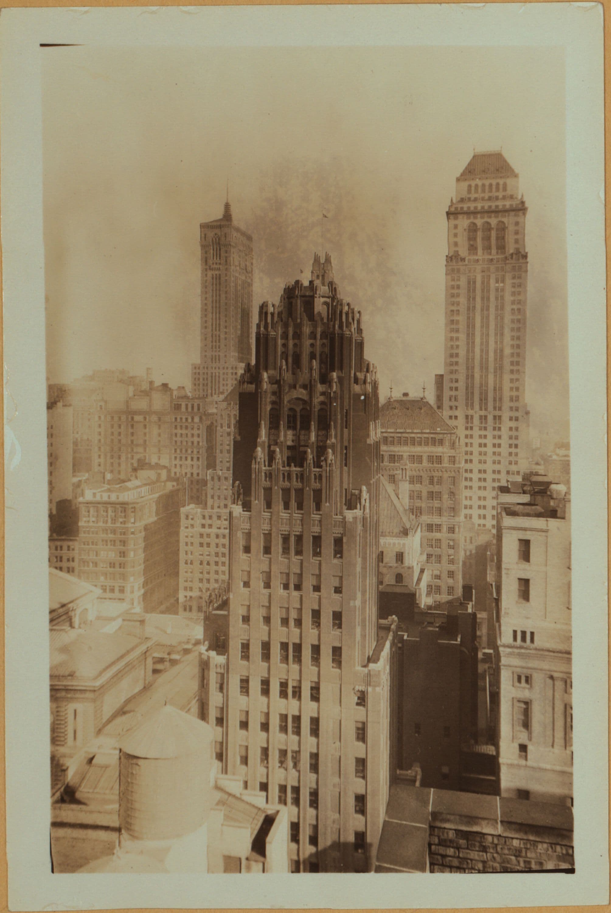 General view - [Manhattan - 39th Street (West) - 6th Avenue (East).]