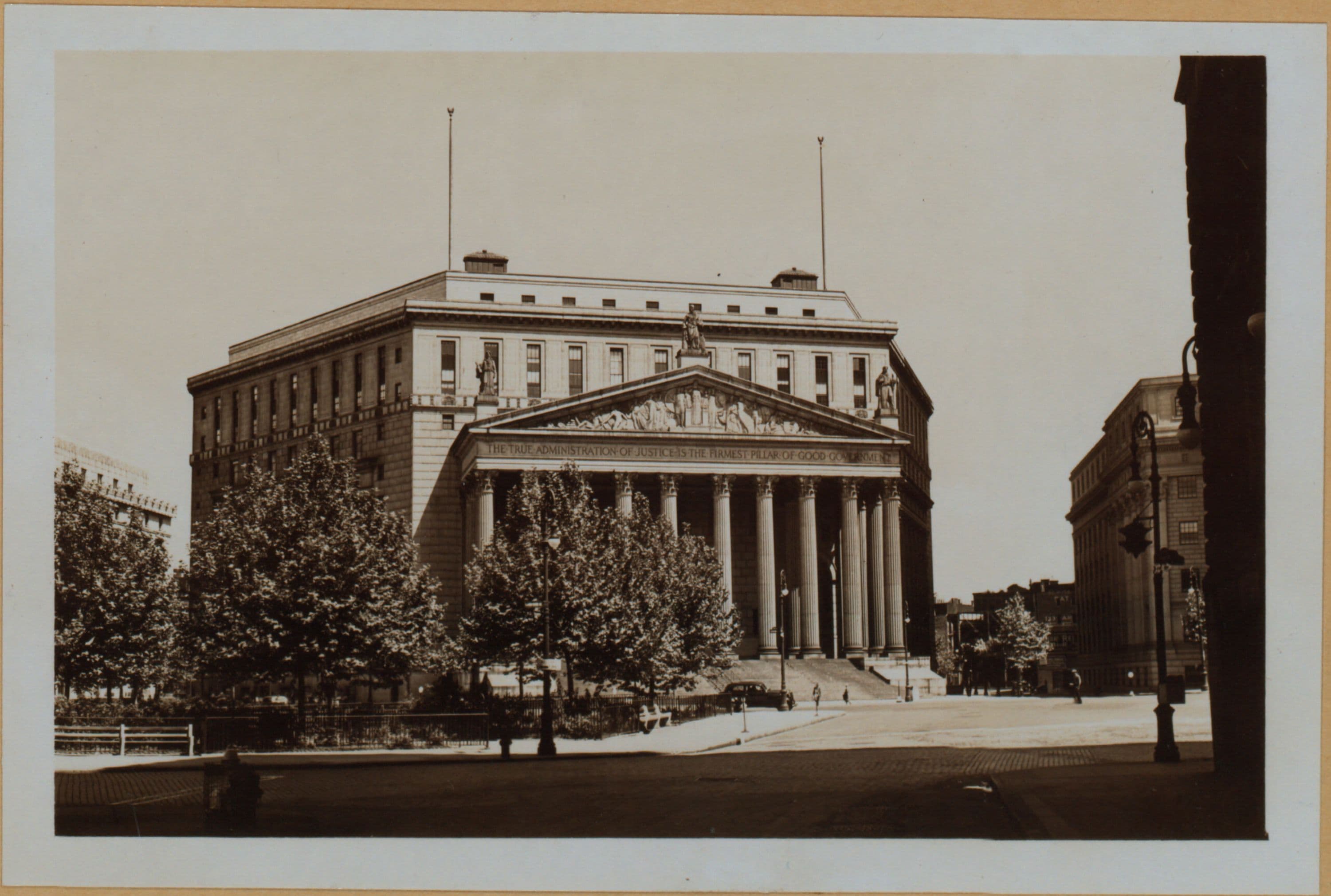 Manhattan: Foley Square - Pearl Street