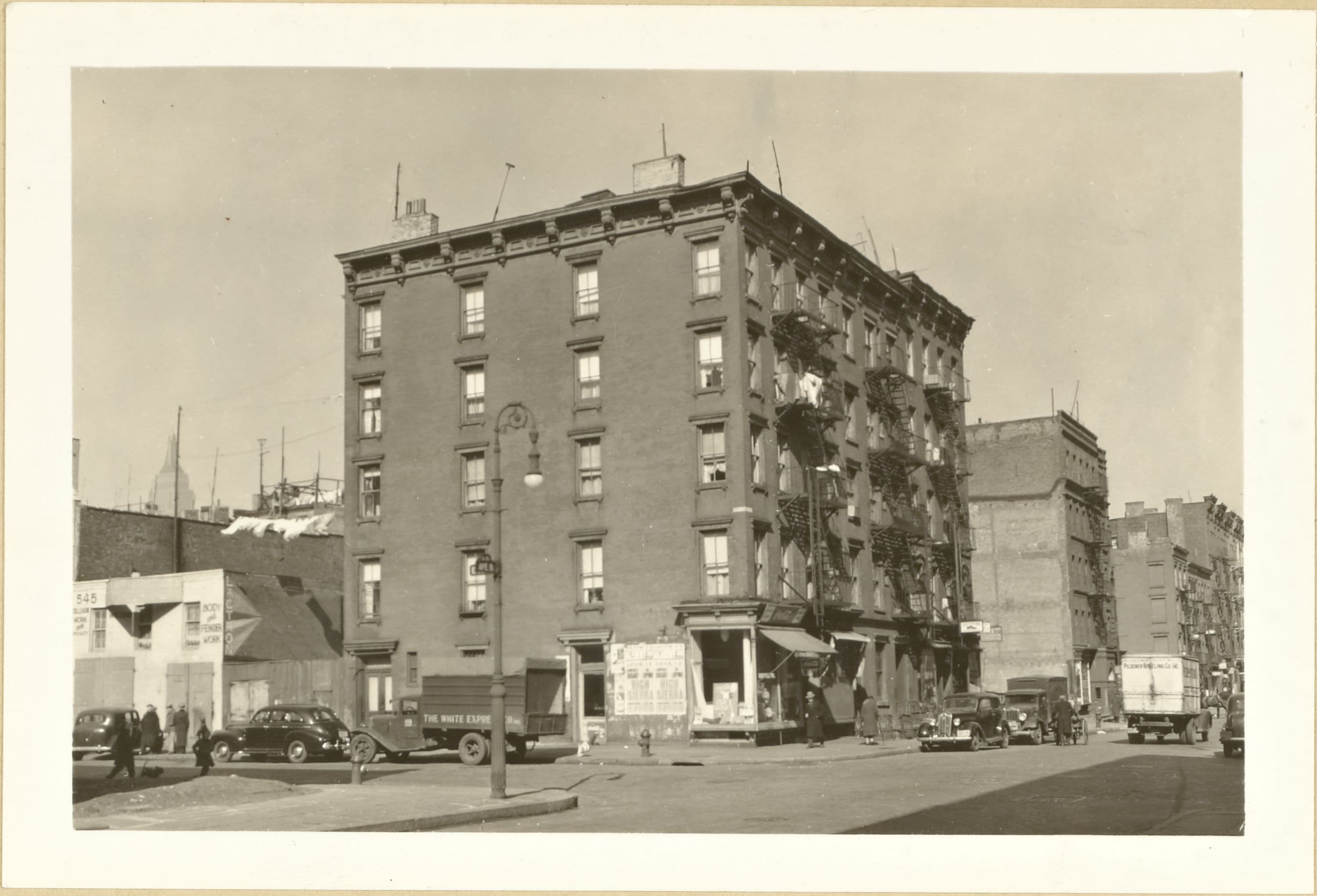 Manhattan: 15th Street - Avenue B, 1941