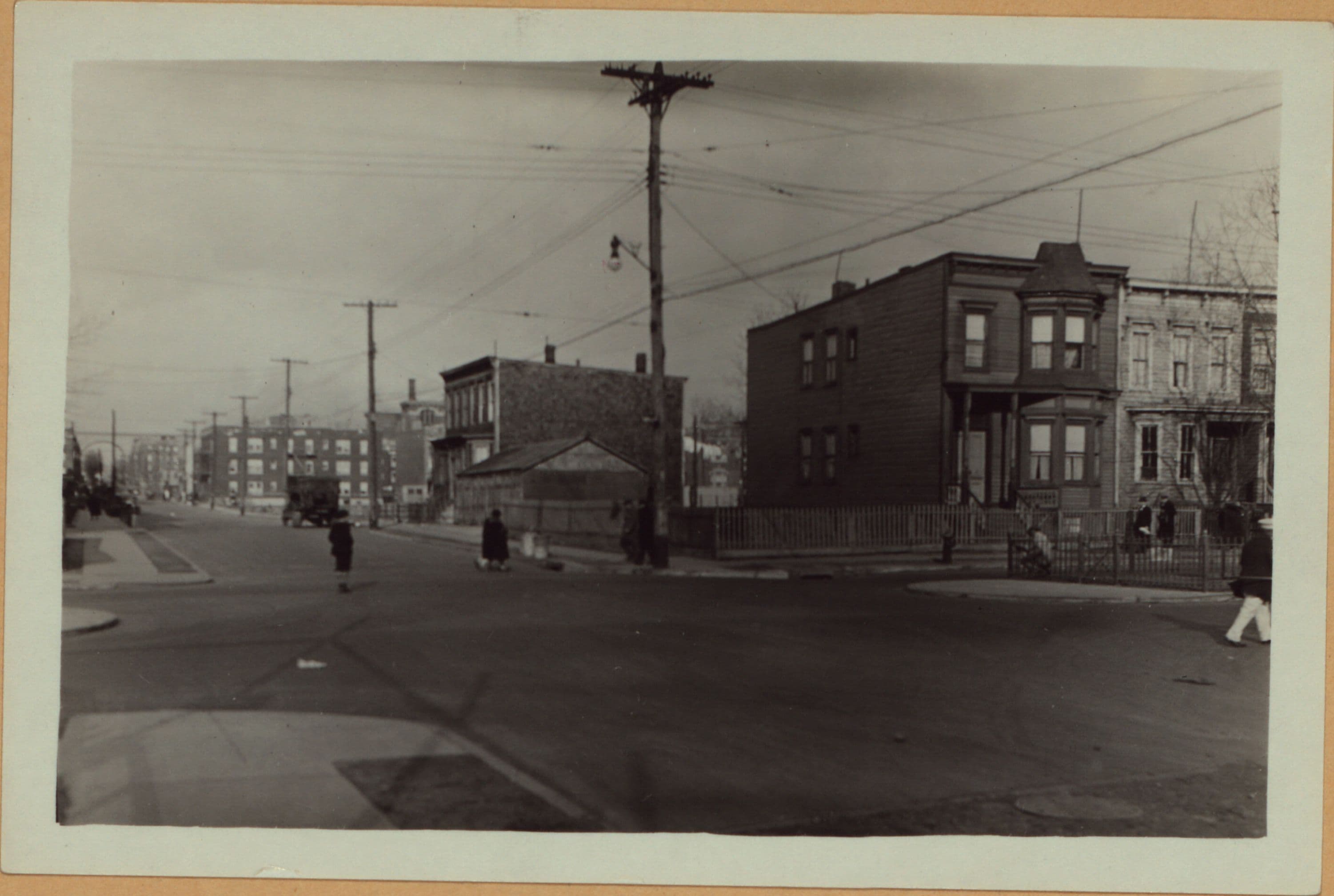 Queens: 29th Street - Hoyt Avenue, 1931–1934