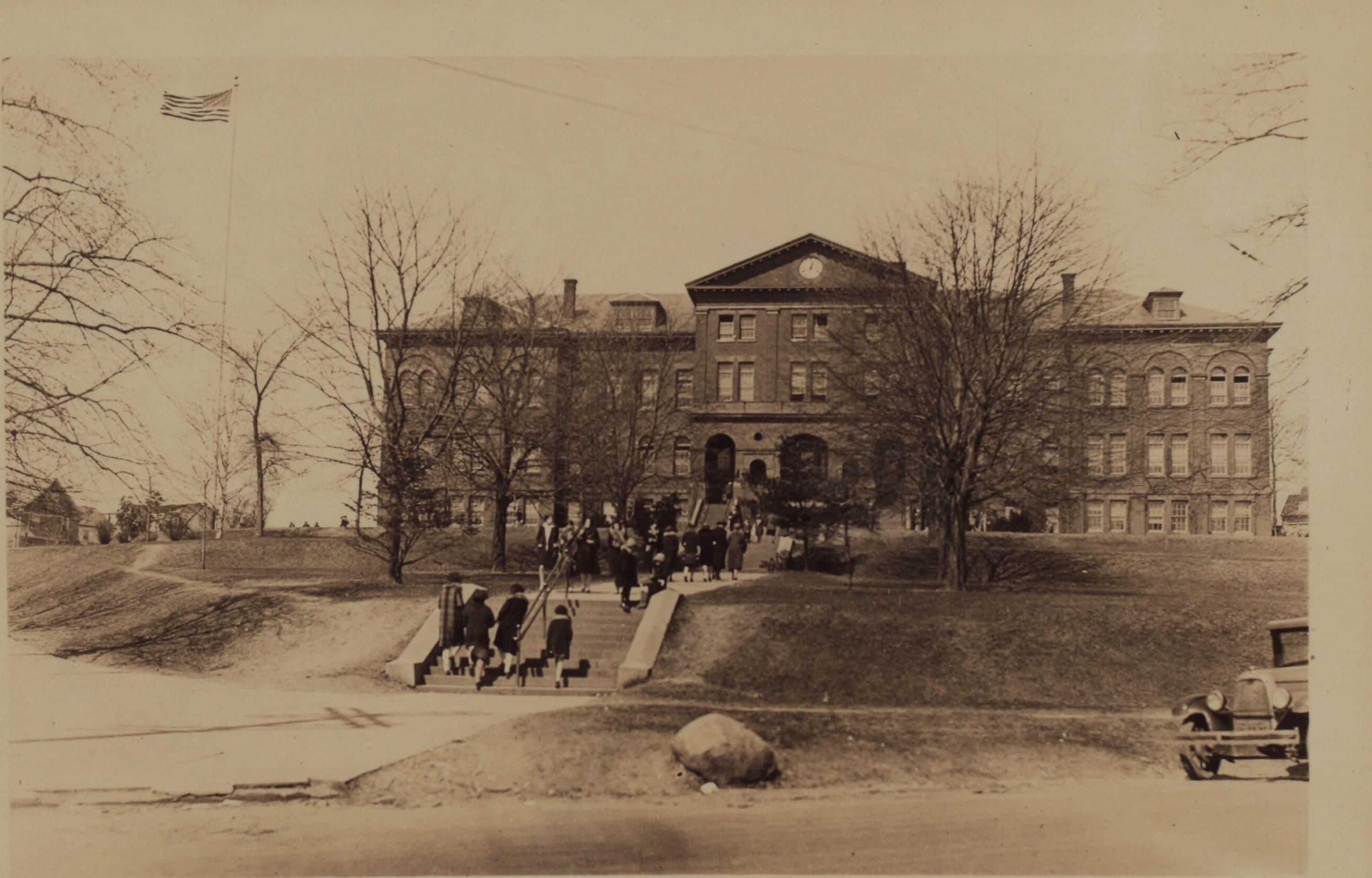 Queens: Parsons Boulevard - Highland Avenue
