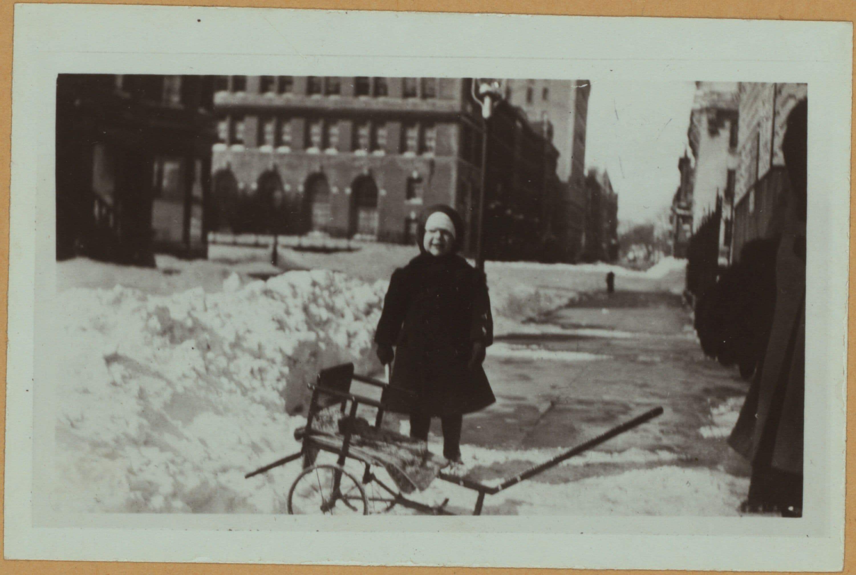 Recreation and hobbies - Children playing., 1914