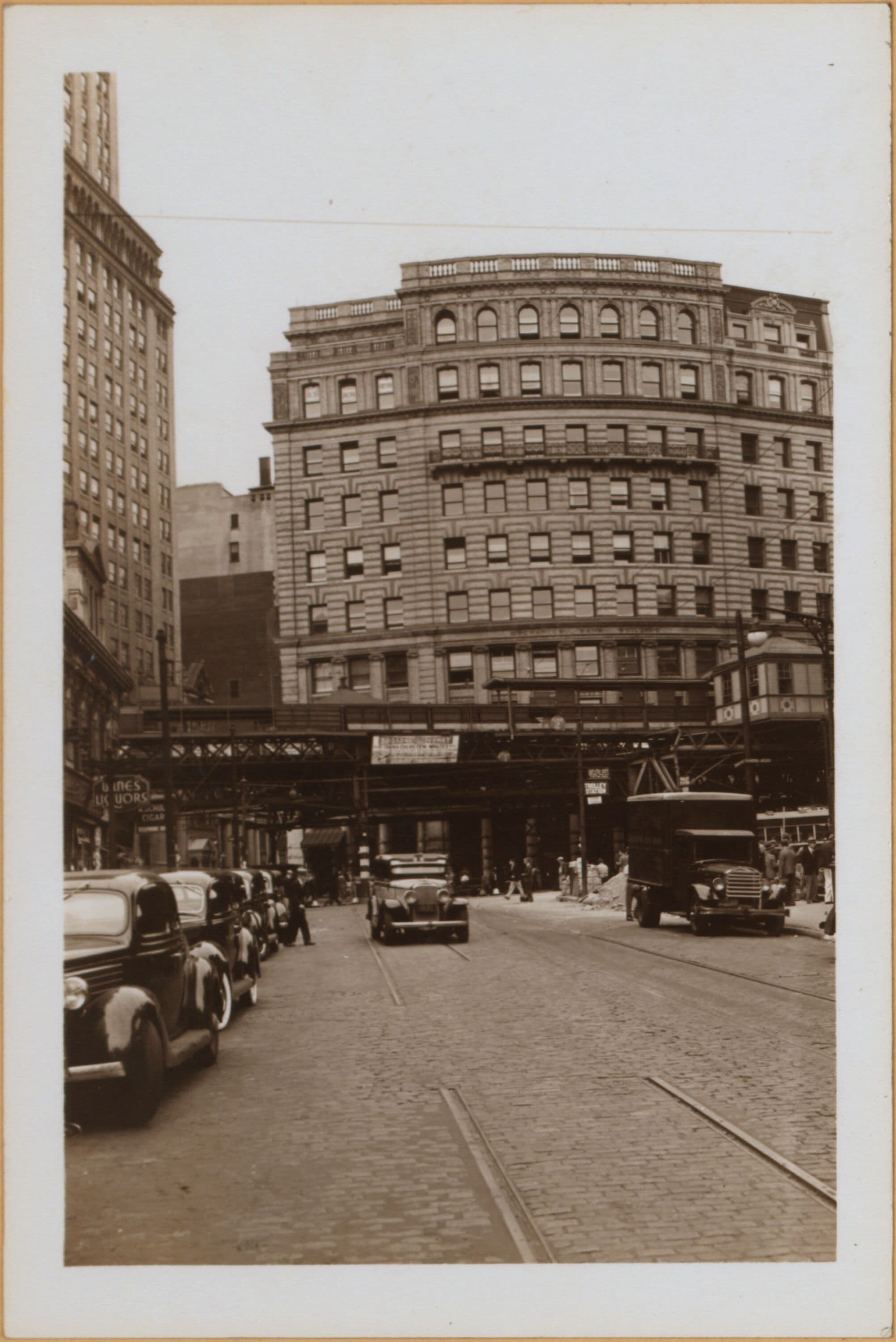 Brooklyn: Fulton Street - Myrtle Avenue