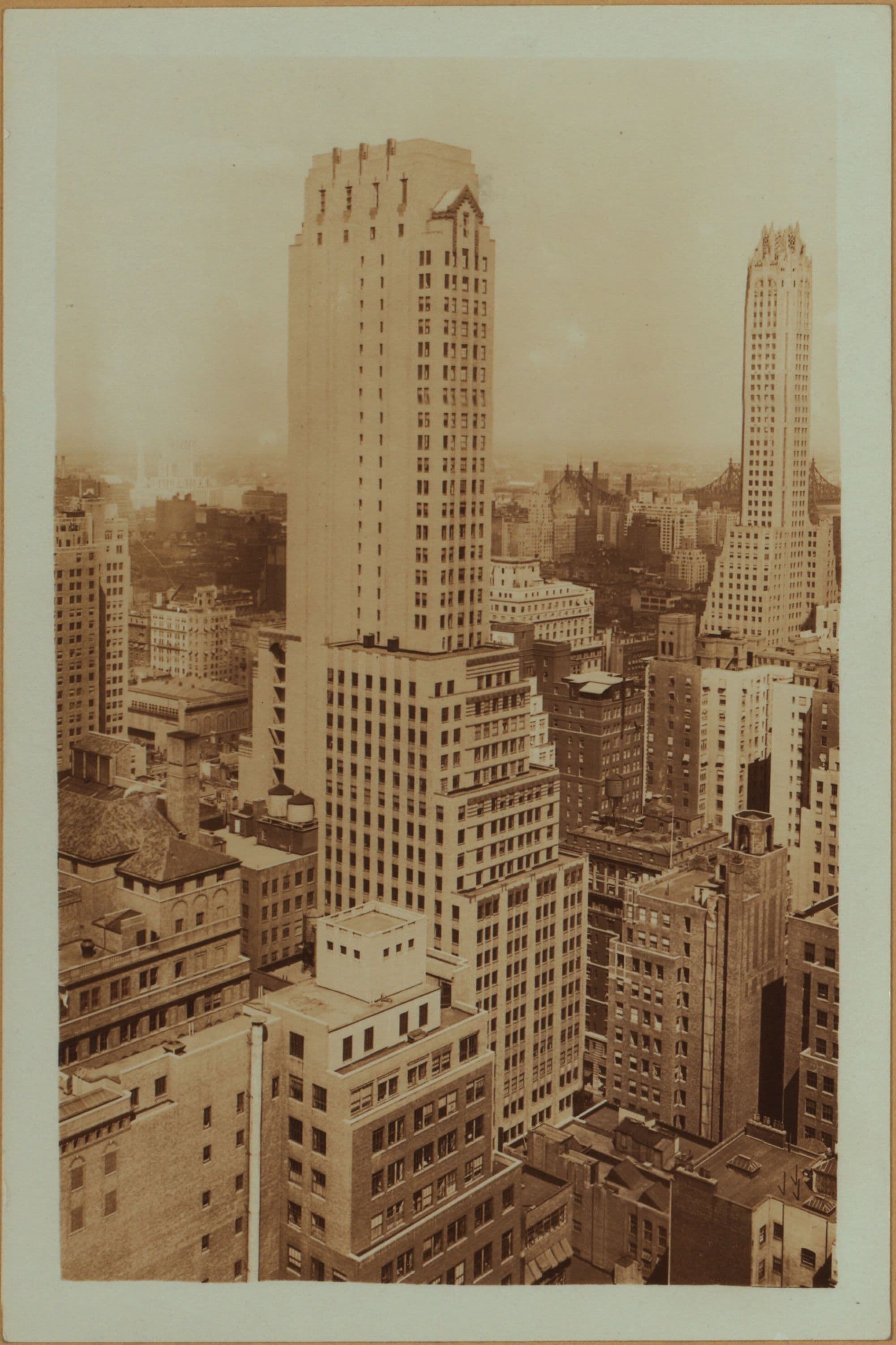 General view - 5th Avenue - East.