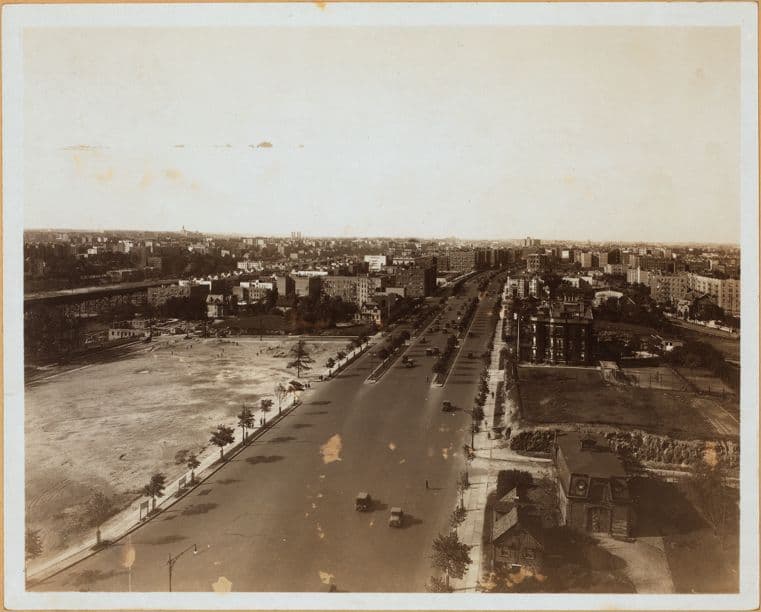 Bronx: Grand Concourse - 162nd Street (East)