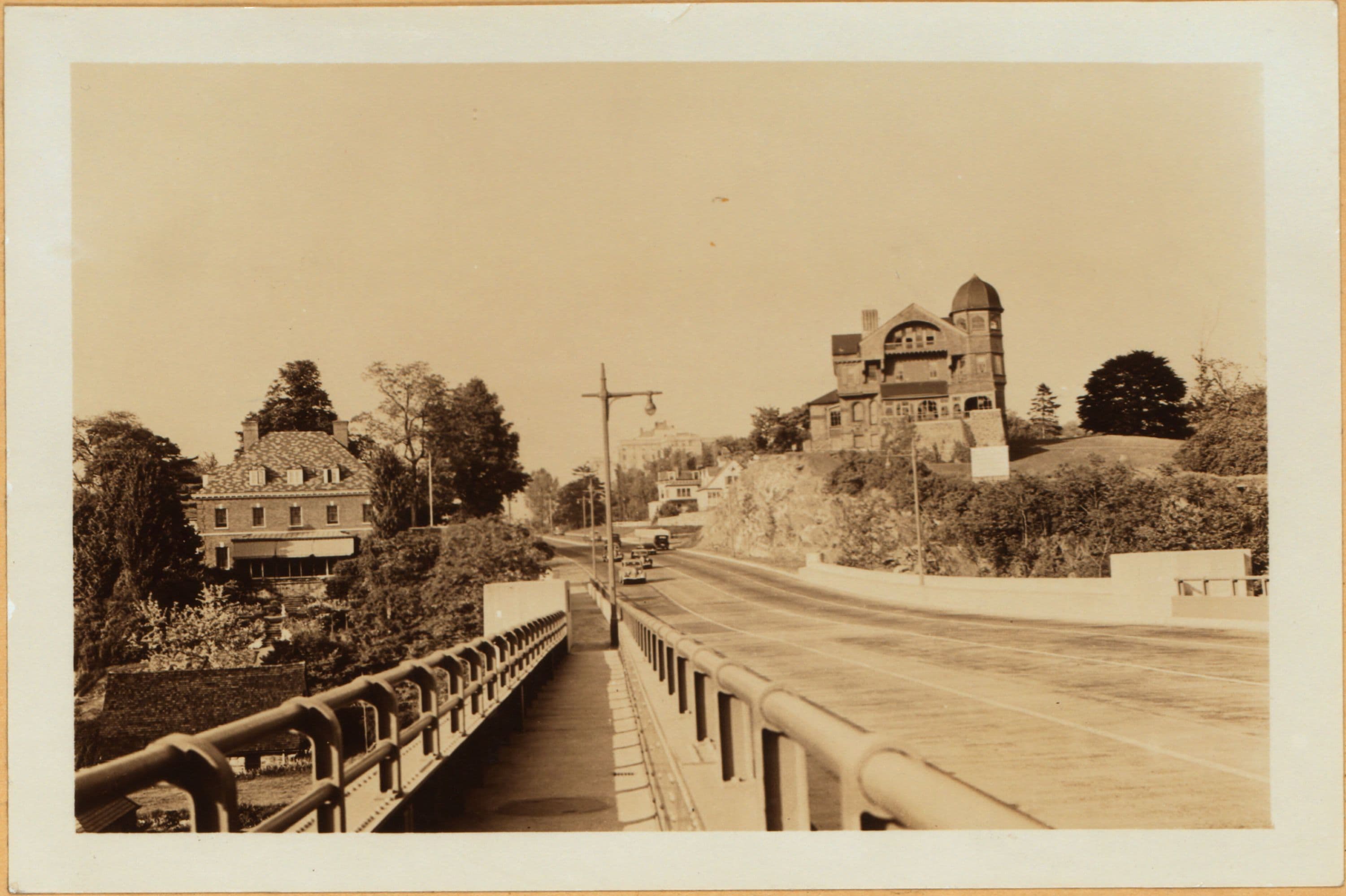 Bronx: Henry Hudson Parkway - Kappock Street