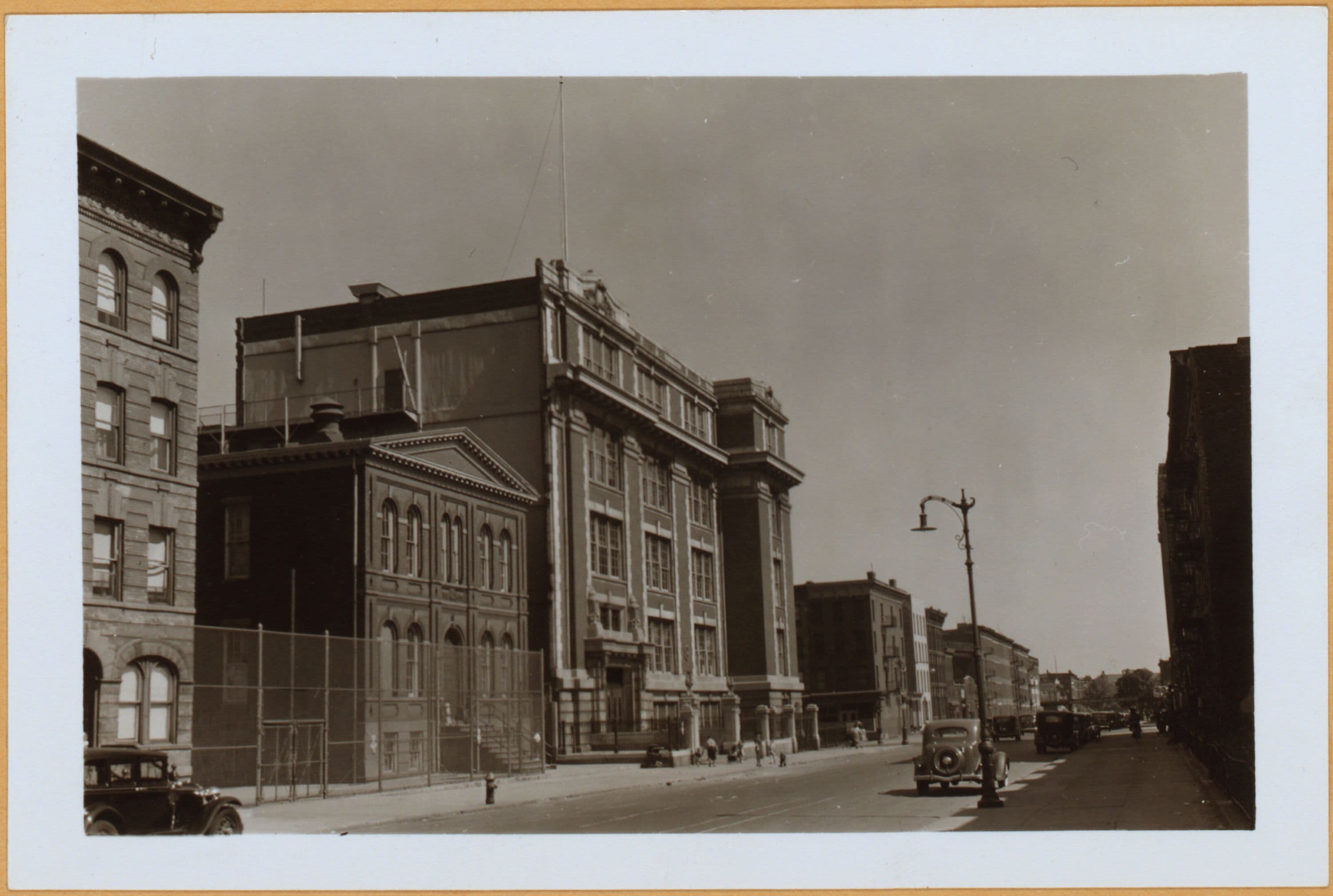 Brooklyn: St. Mark's Avenue - Washington Avenue