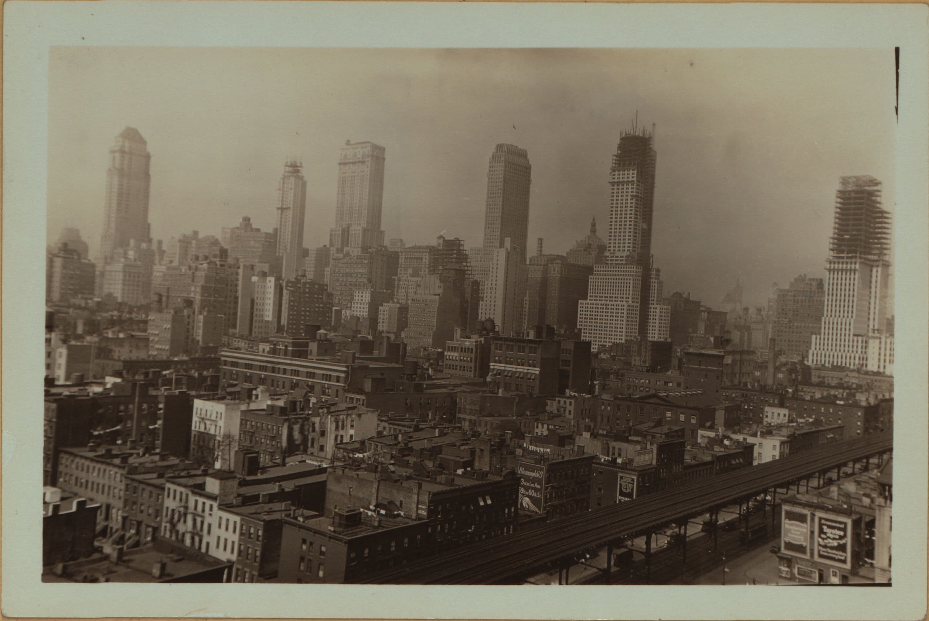 General view - [Manhattan - 34th Street (East) - Harriet Hubbard Ayer building (Northwest).]