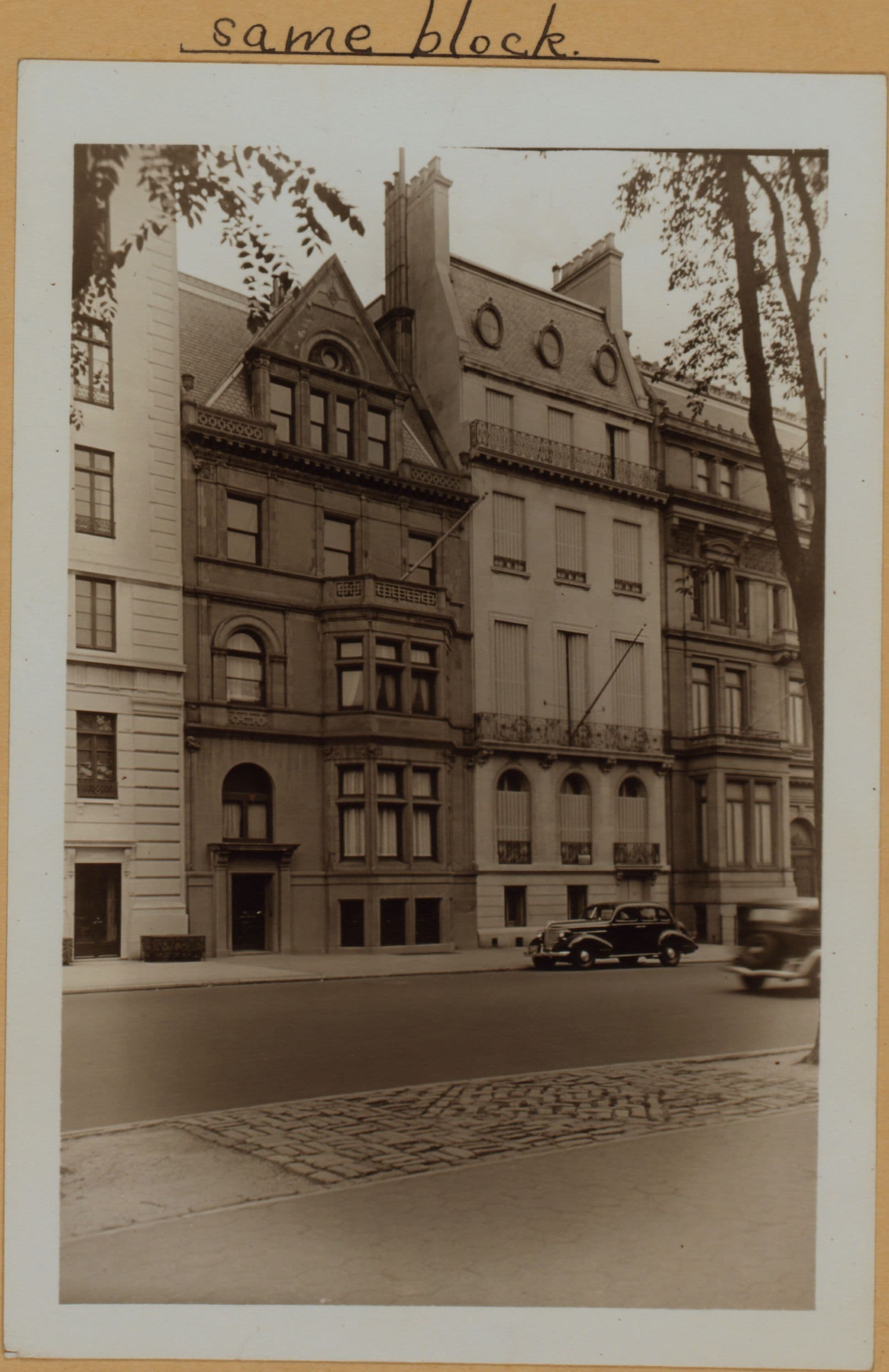 Manhattan: 5th Avenue - 69th Street