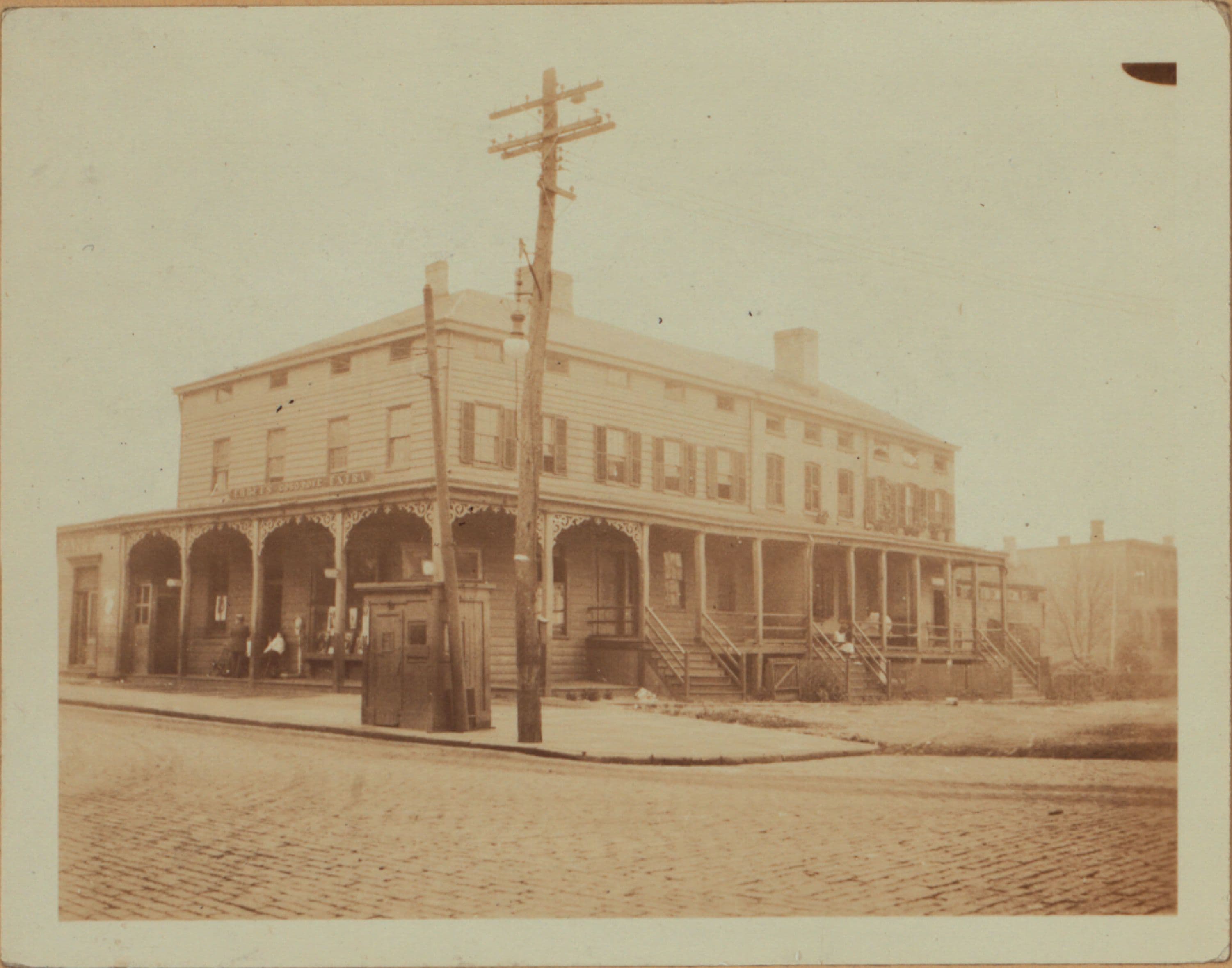 Queens: Astoria Boulevard - 1st Street