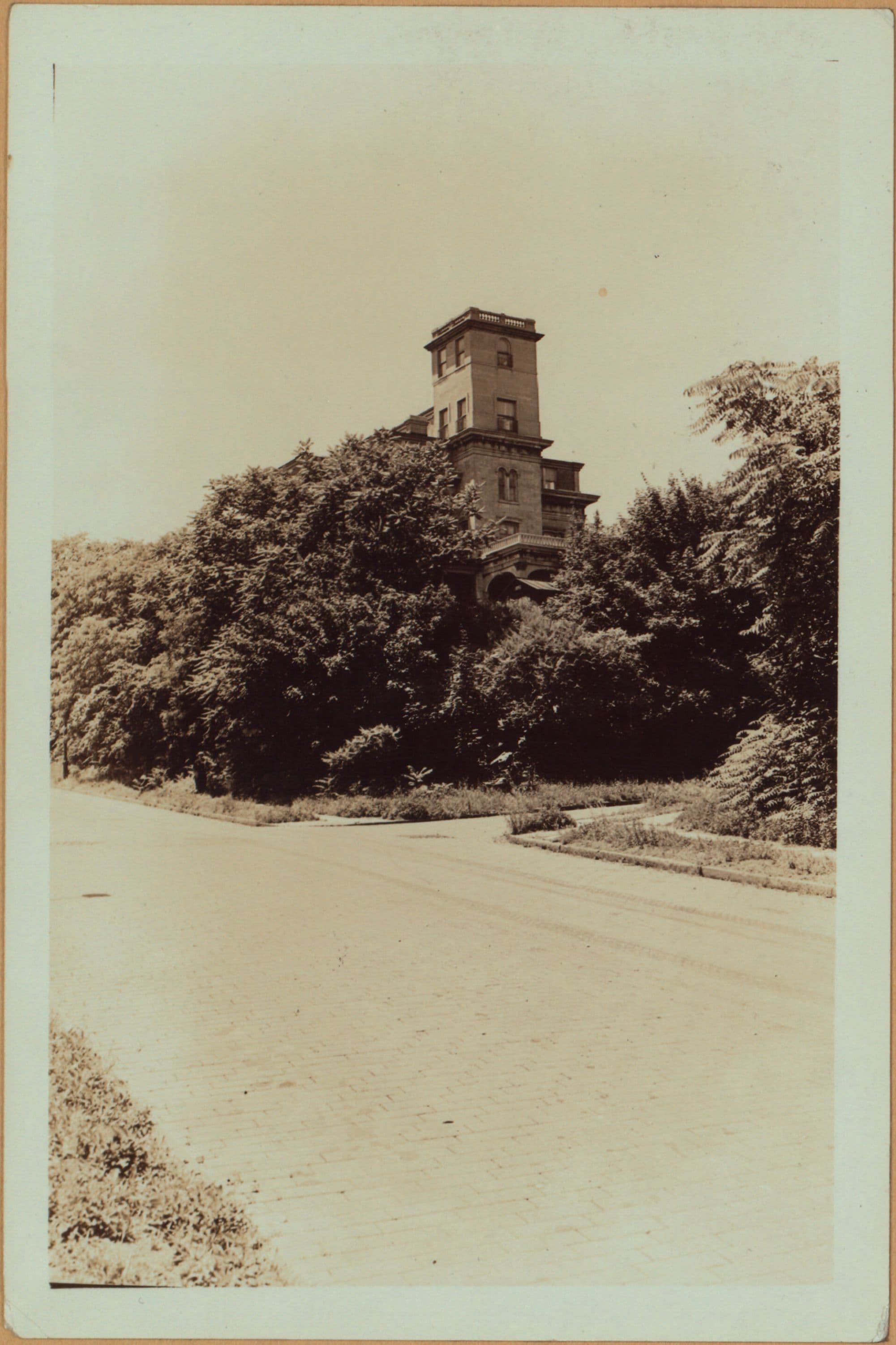 Manhattan: Park Terrace East - 217th Street (West)