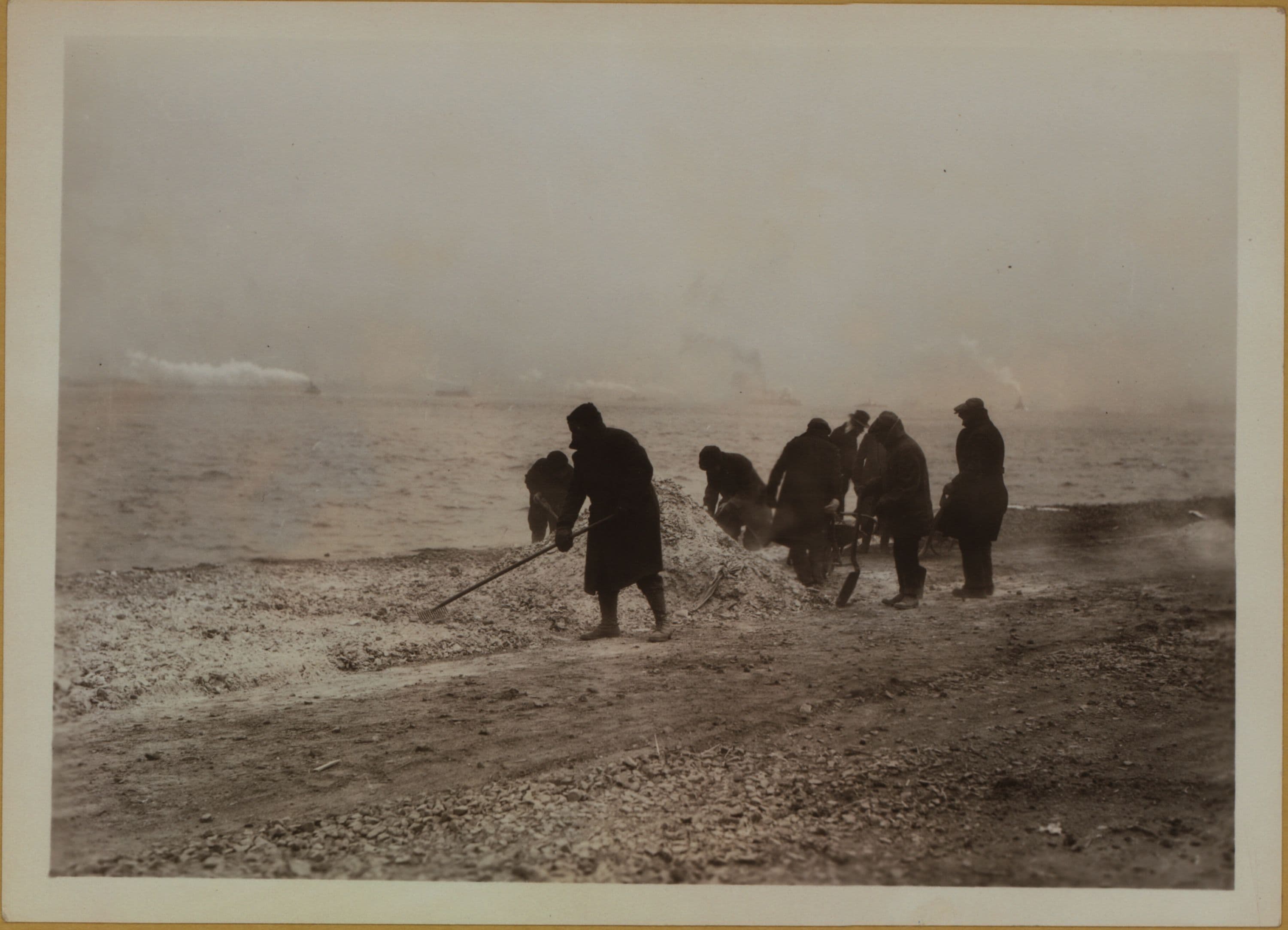 Islands - Governors Island - [Road and clearance repair gang.]