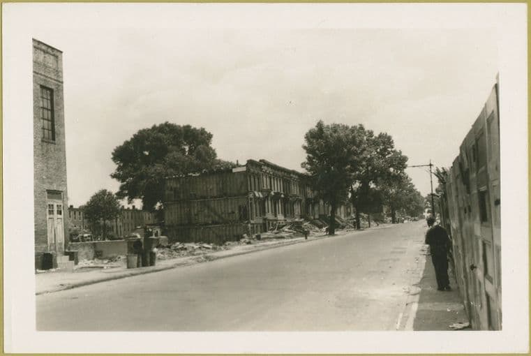 Dean Street - Rochester Avenue, northeast corner, 1940-07-13