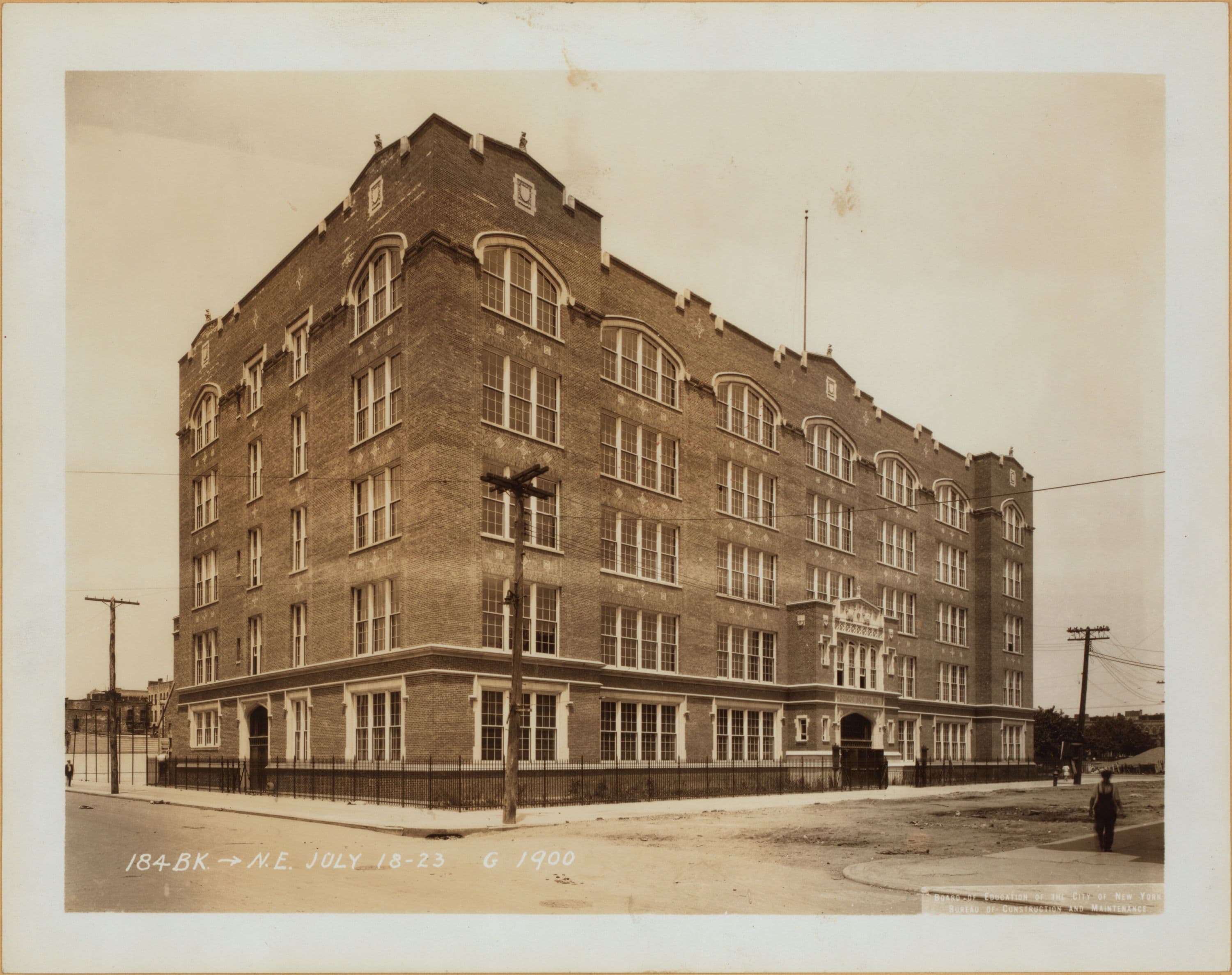 Brooklyn: Newport Street - Watkins Street