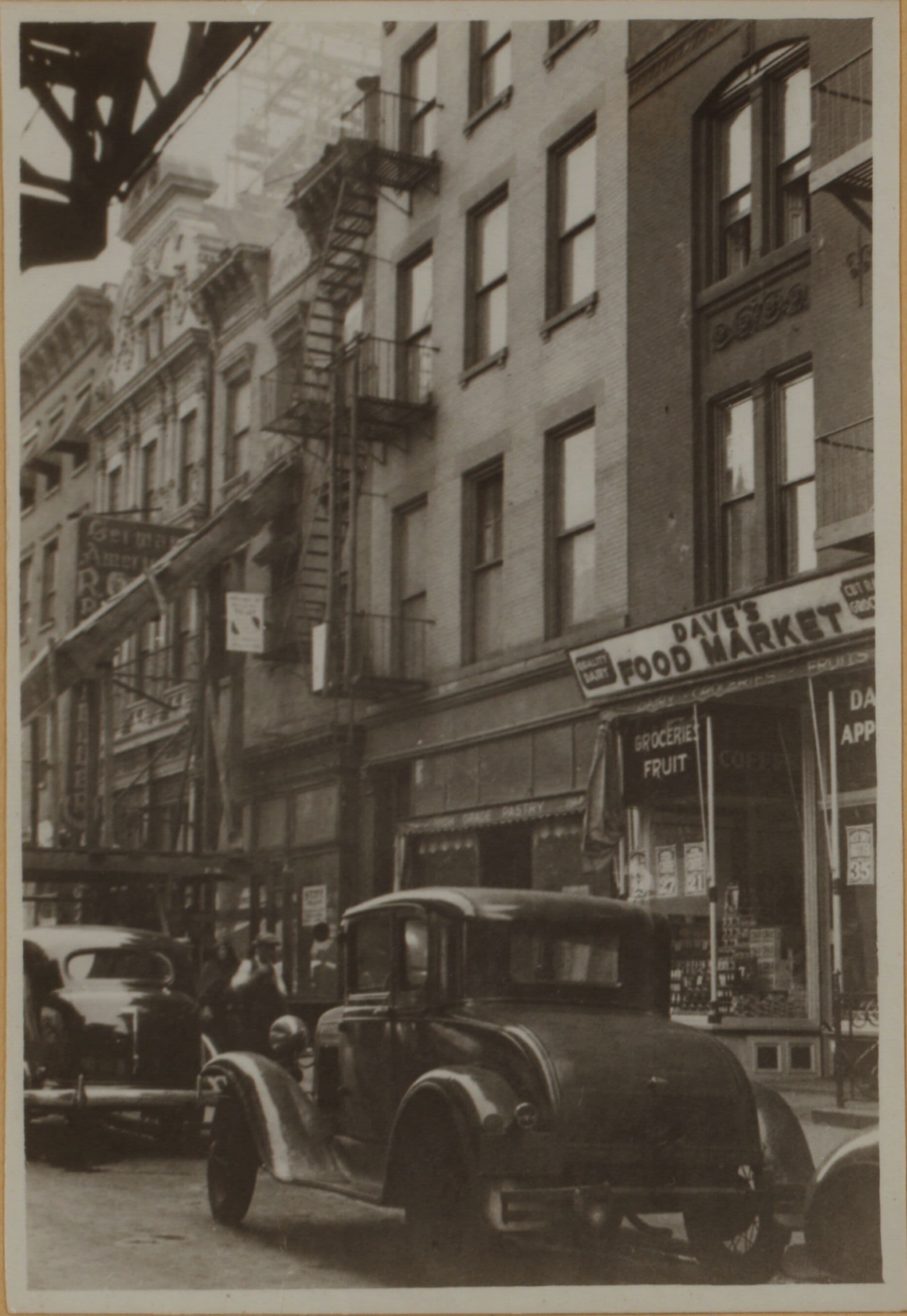 Manhattan: 3rd Avenue - No. 188 - 194.