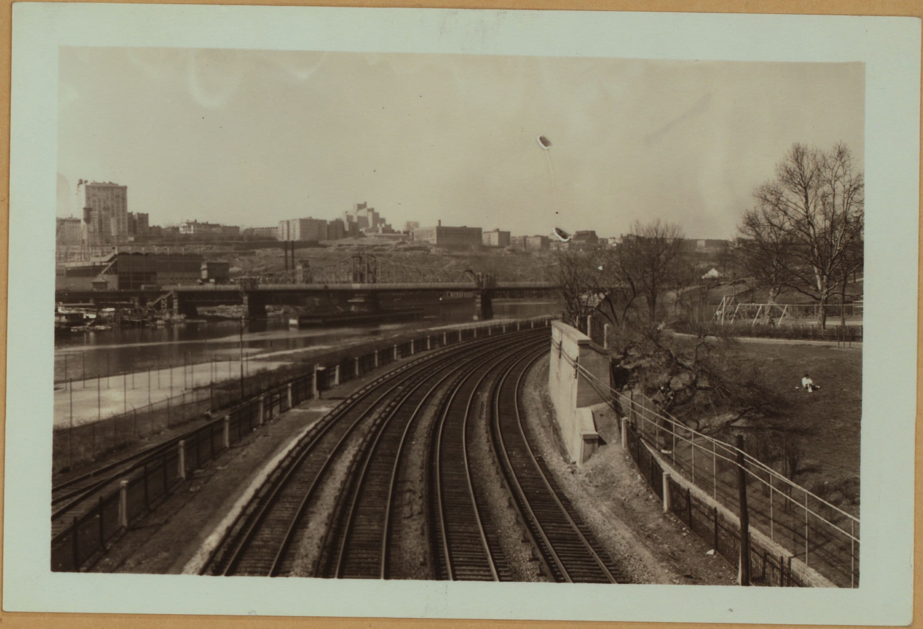Harlem River - Manhattan - 155th Street (West).