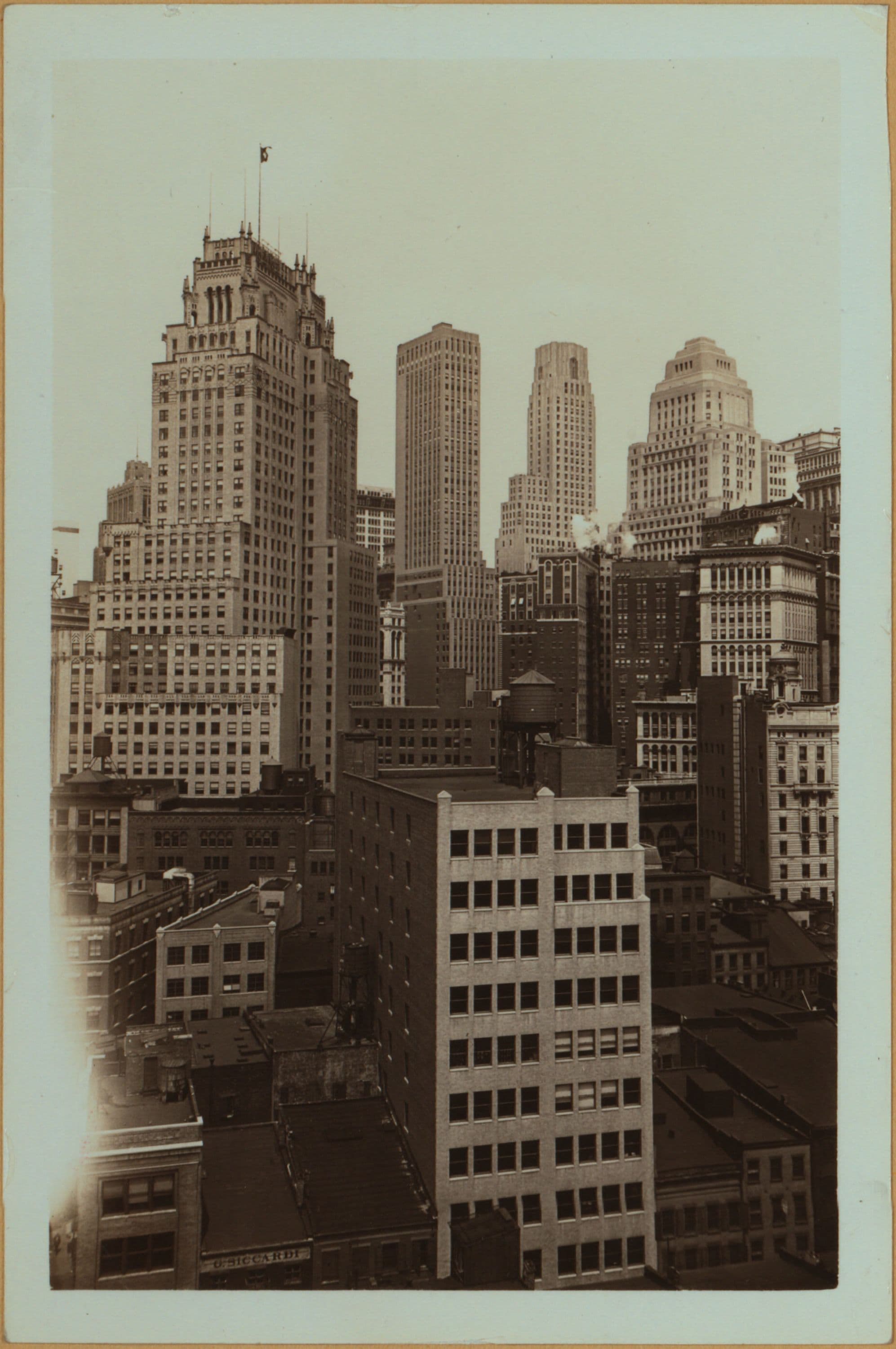 General view - [Manhattan - South Street - Seaman's Church Institute (North) - Panoramic view of Wall Street financial structures.]