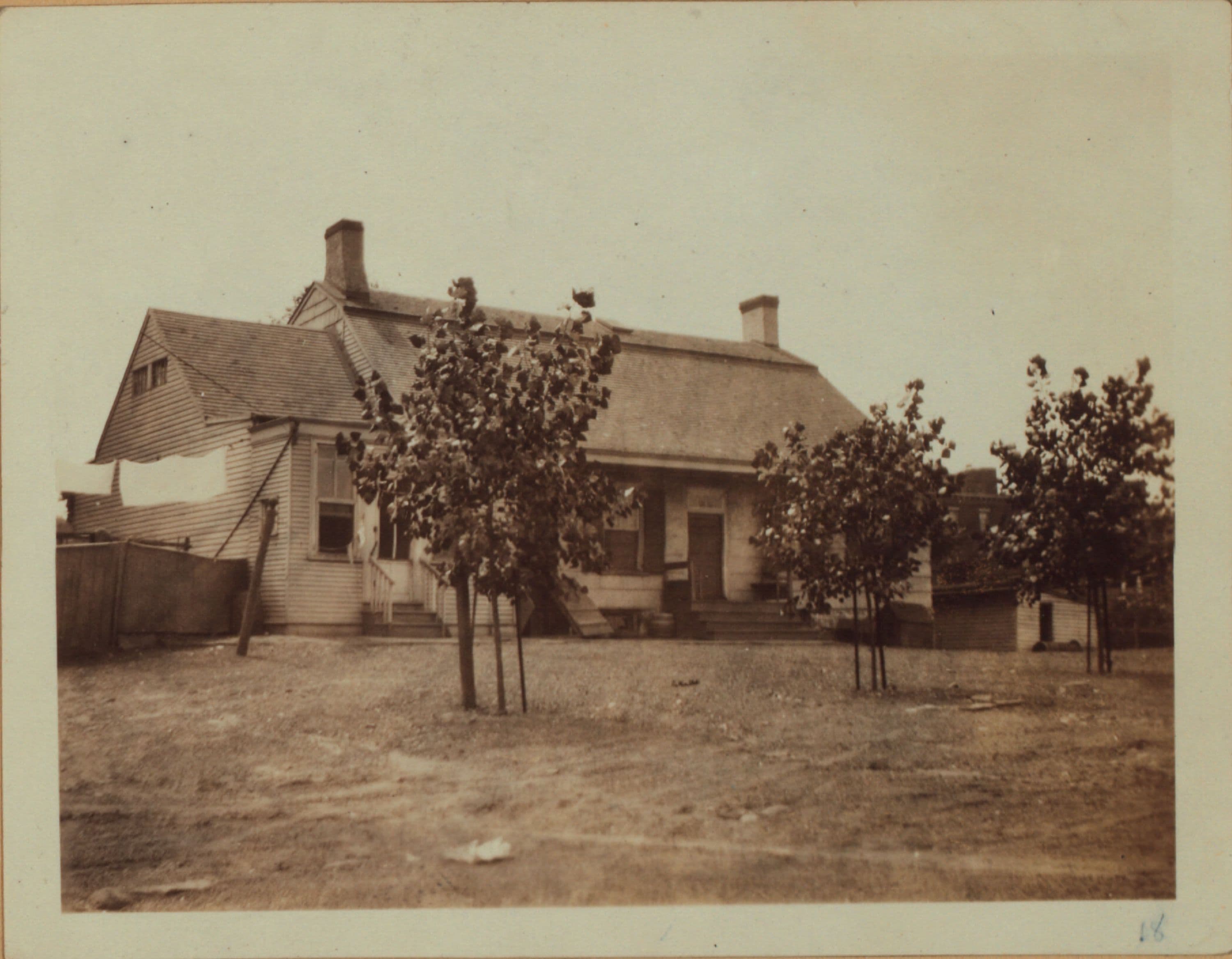 Queens: Flushing Avenue - Woodward Avenue