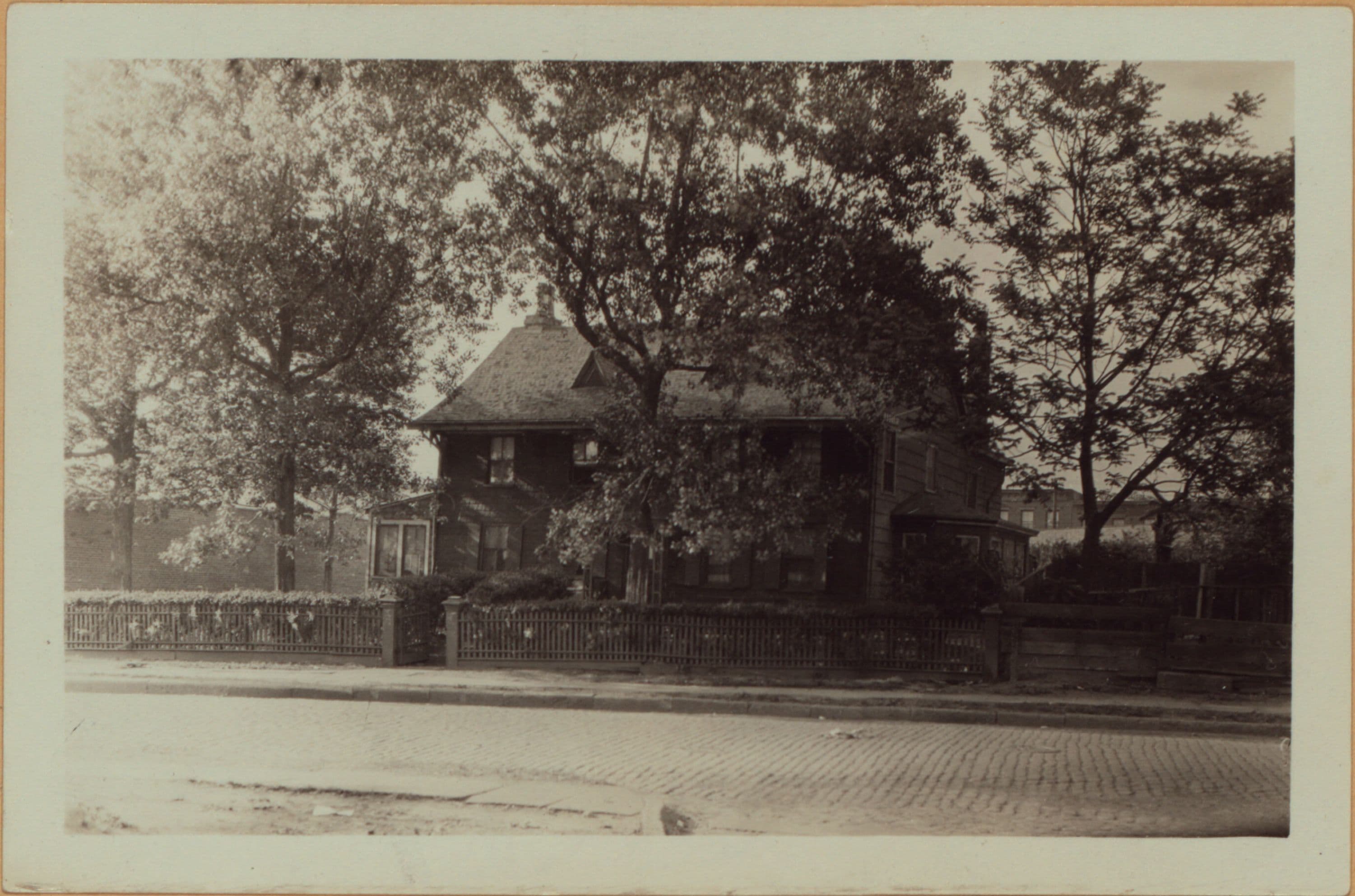 Queens: Main Avenue - Vernon Boulevard