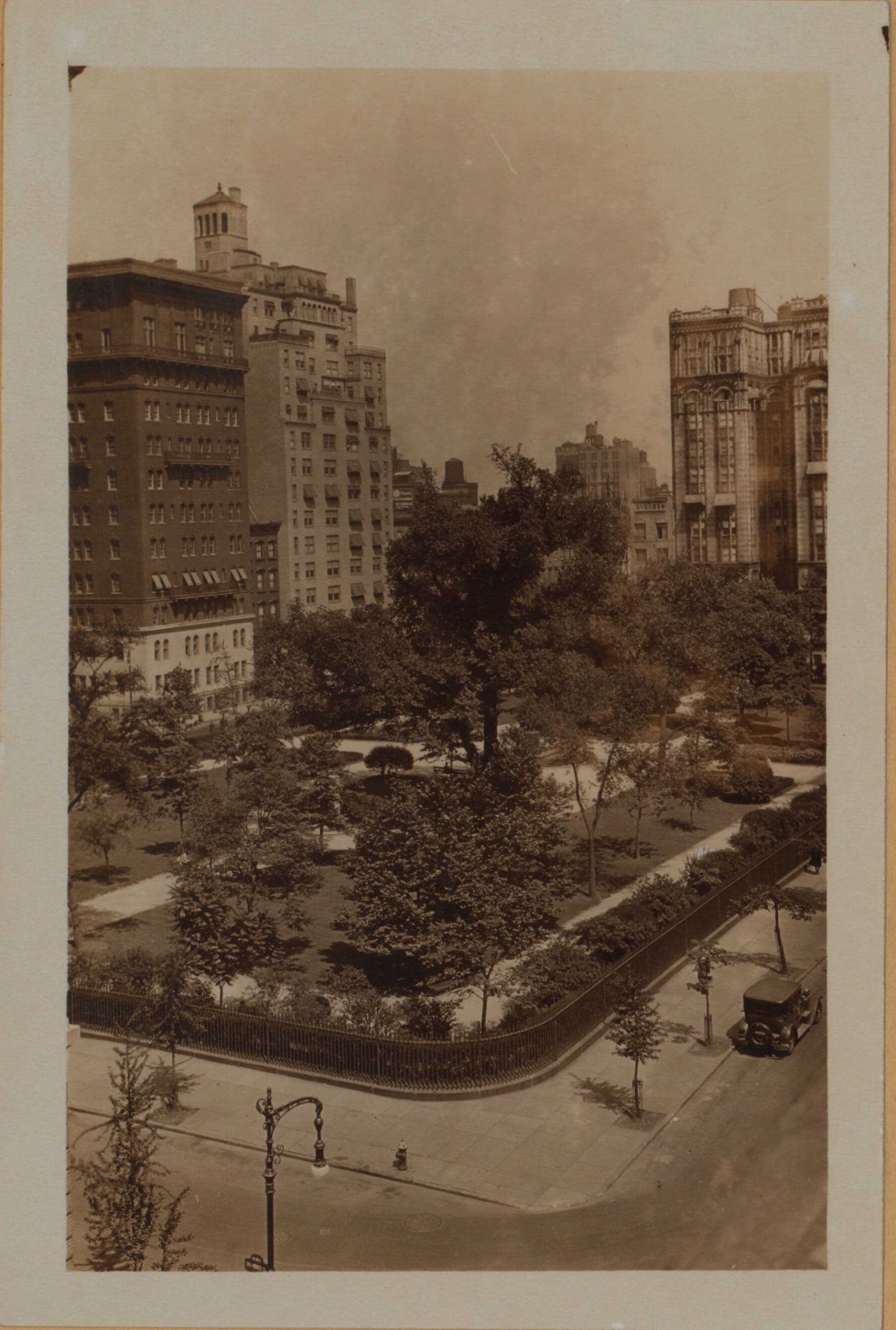 Manhattan: Gramercy Park North - Lexington Avenue