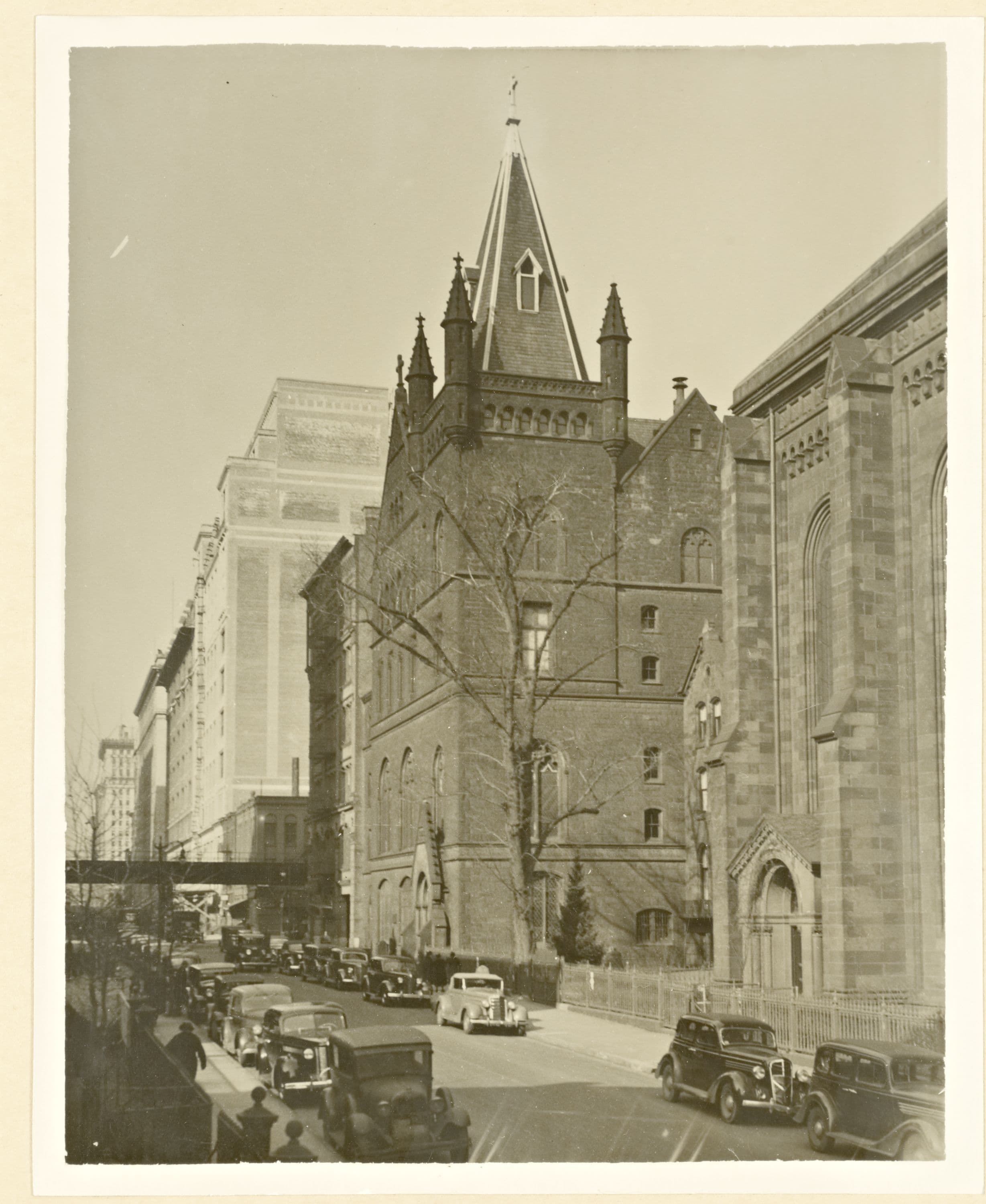Manhattan: 16th Street (East) - Rutherford Place