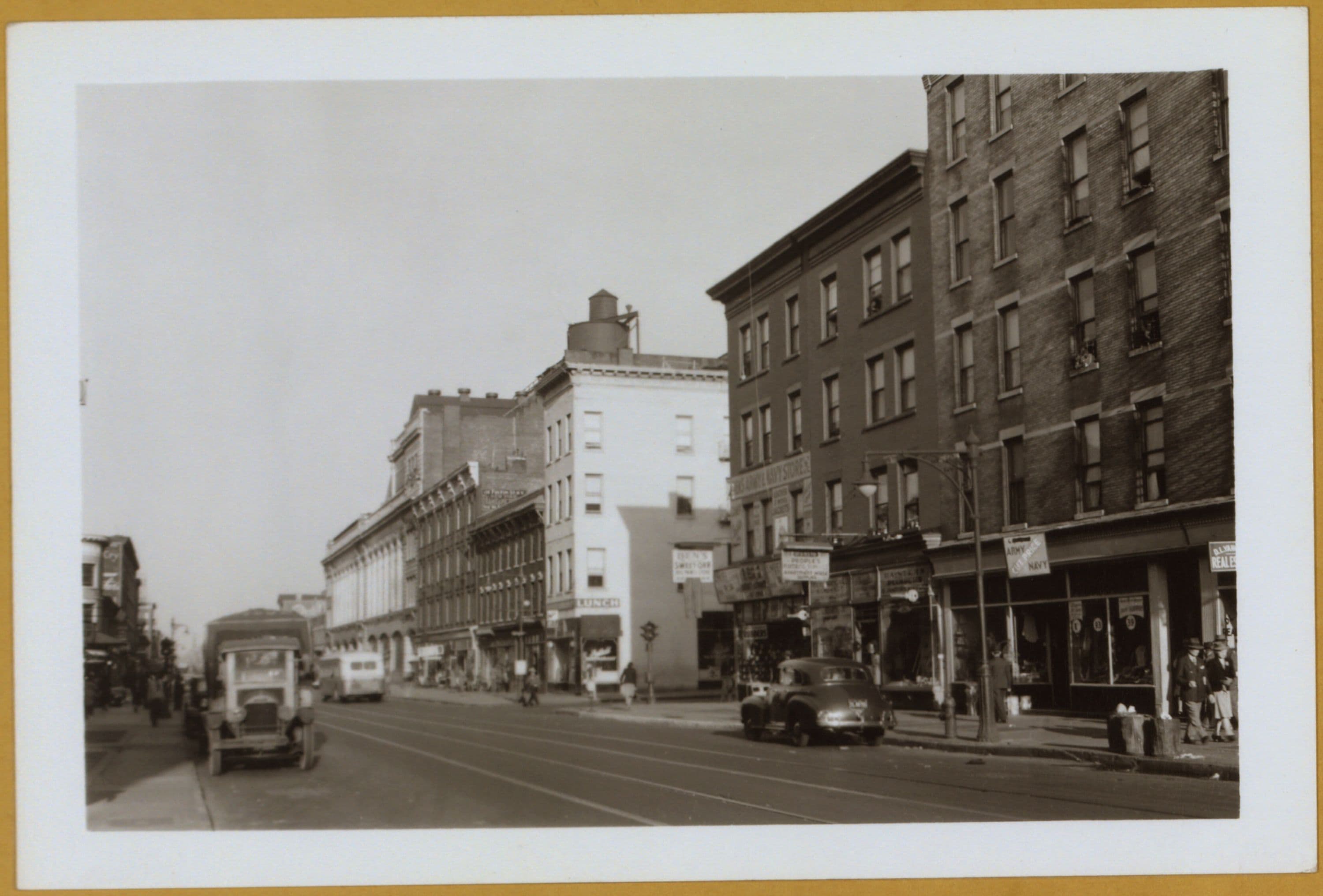 Brooklyn: Fulton Street - New York Avenue
