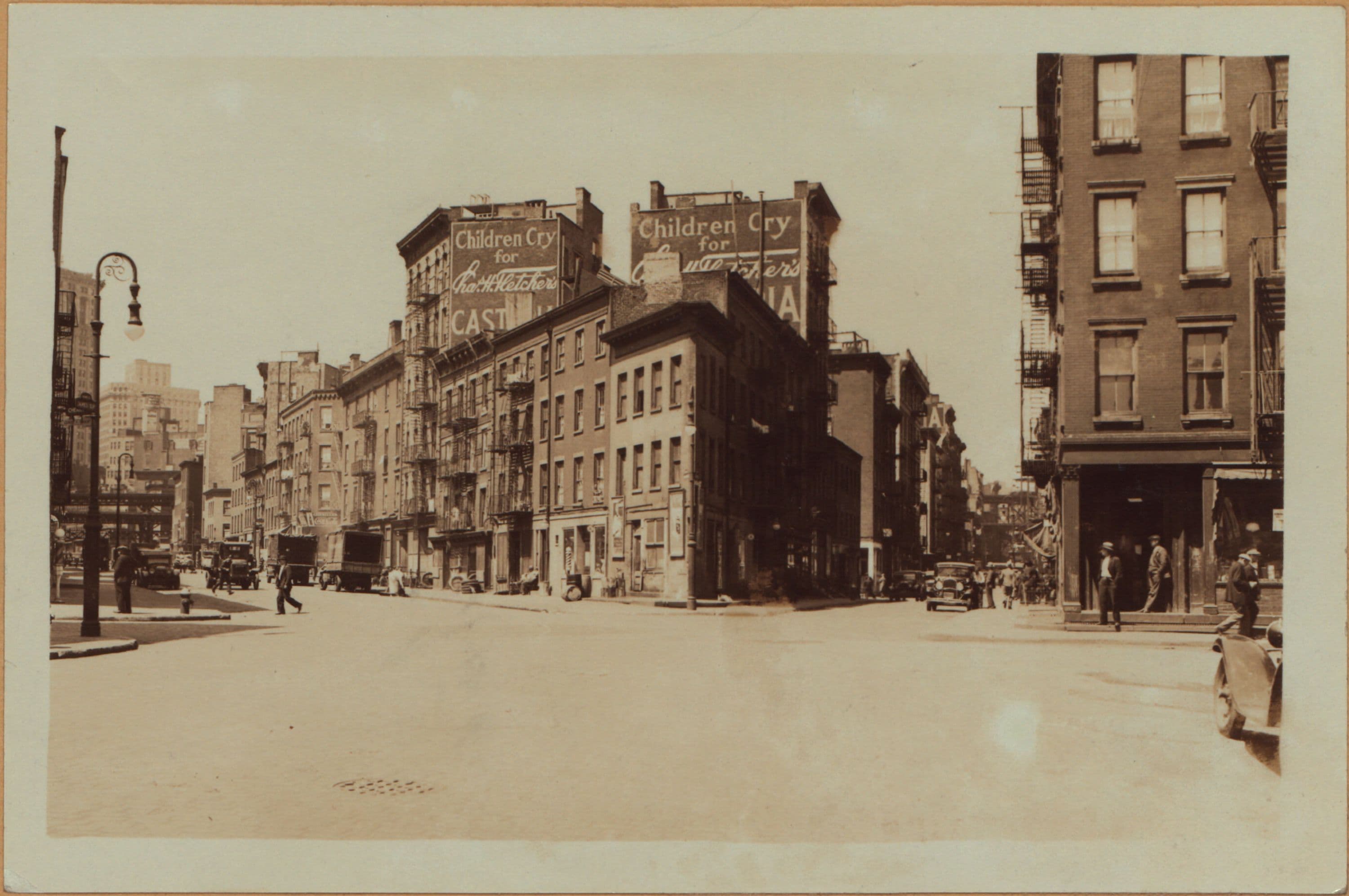 Manhattan: New Chambers Street - James Street