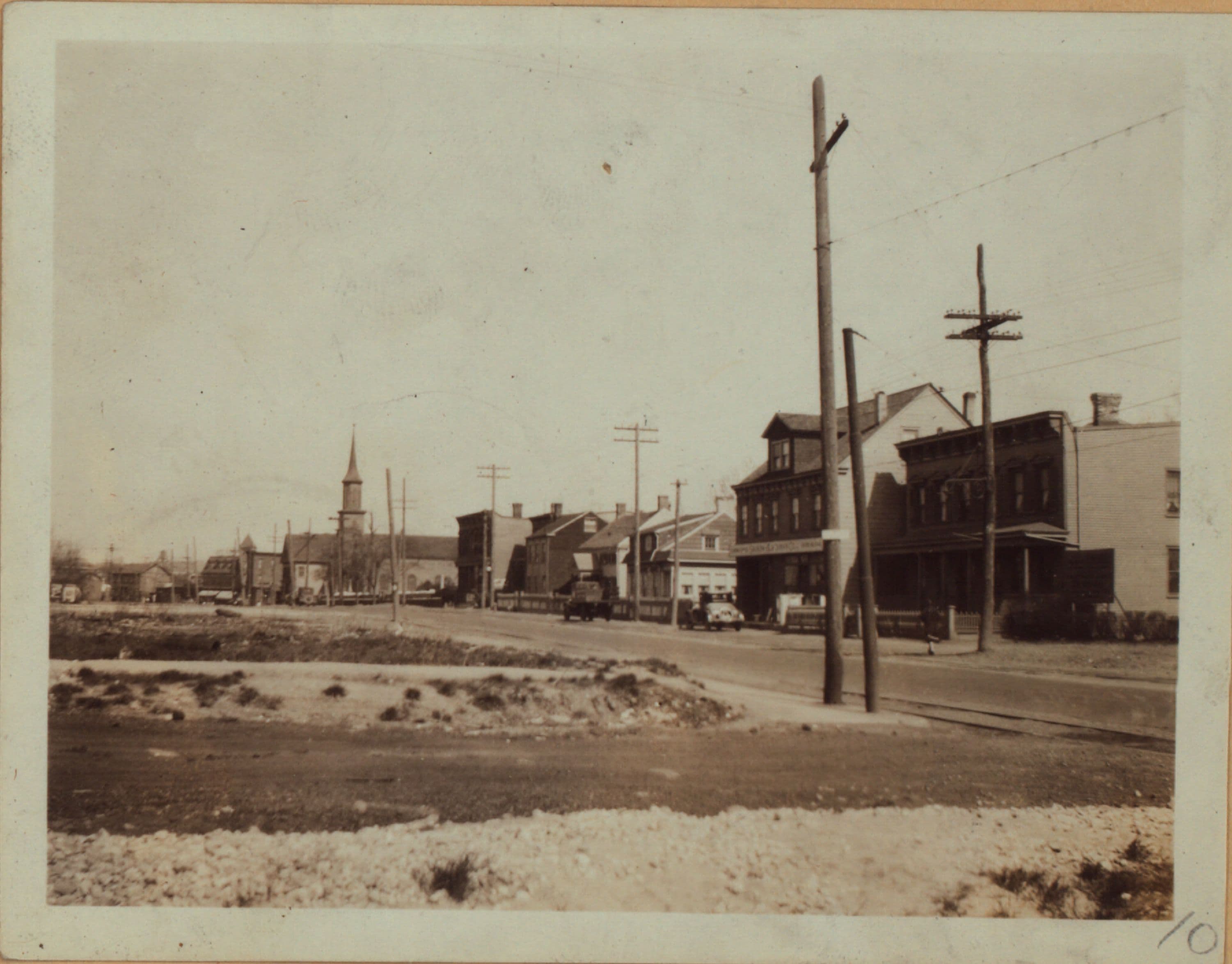 Queens: Queens Boulevard - 55th Road