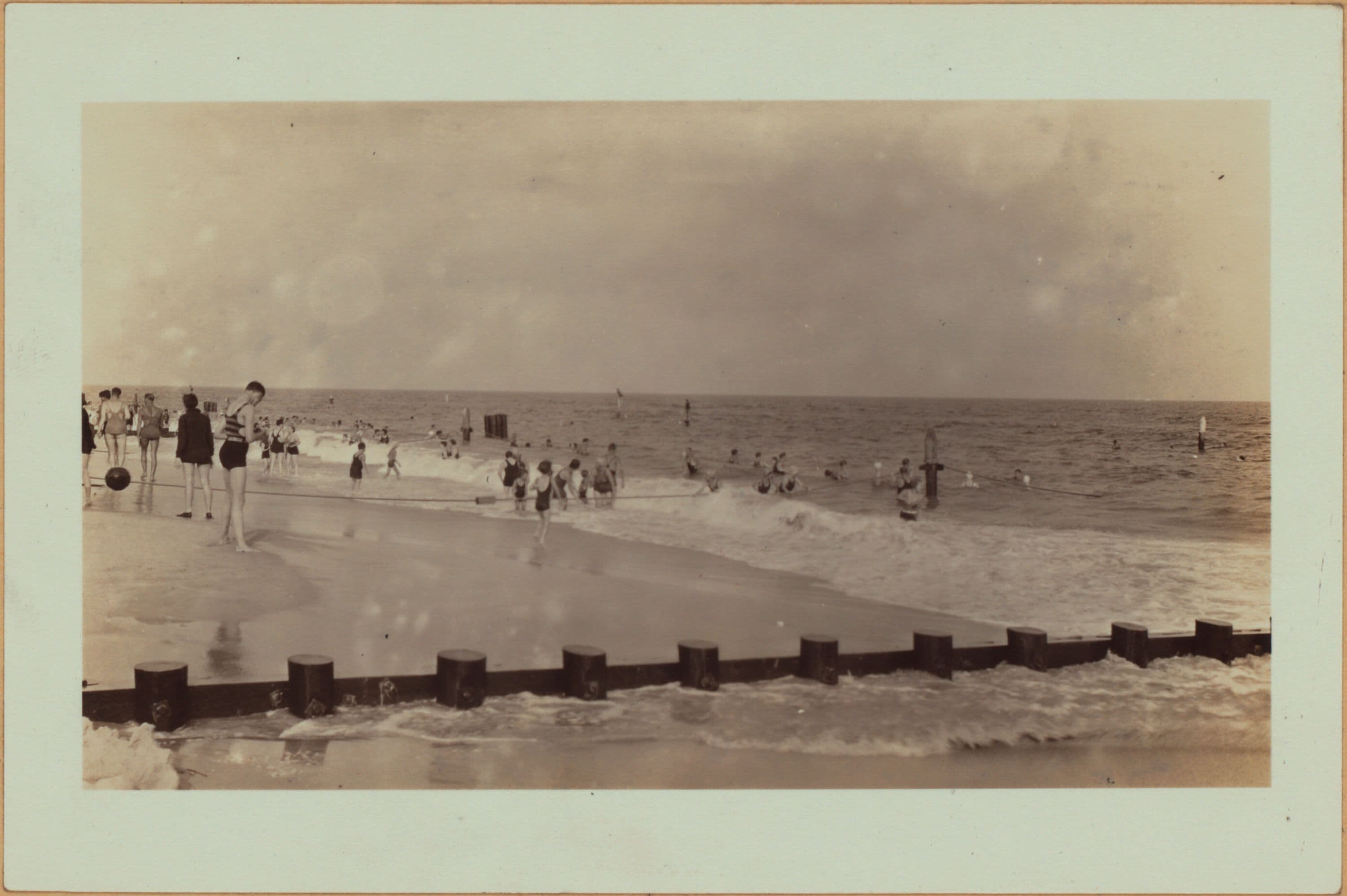 Queens: Jacob Riis Park - [Rockaway Beach.]