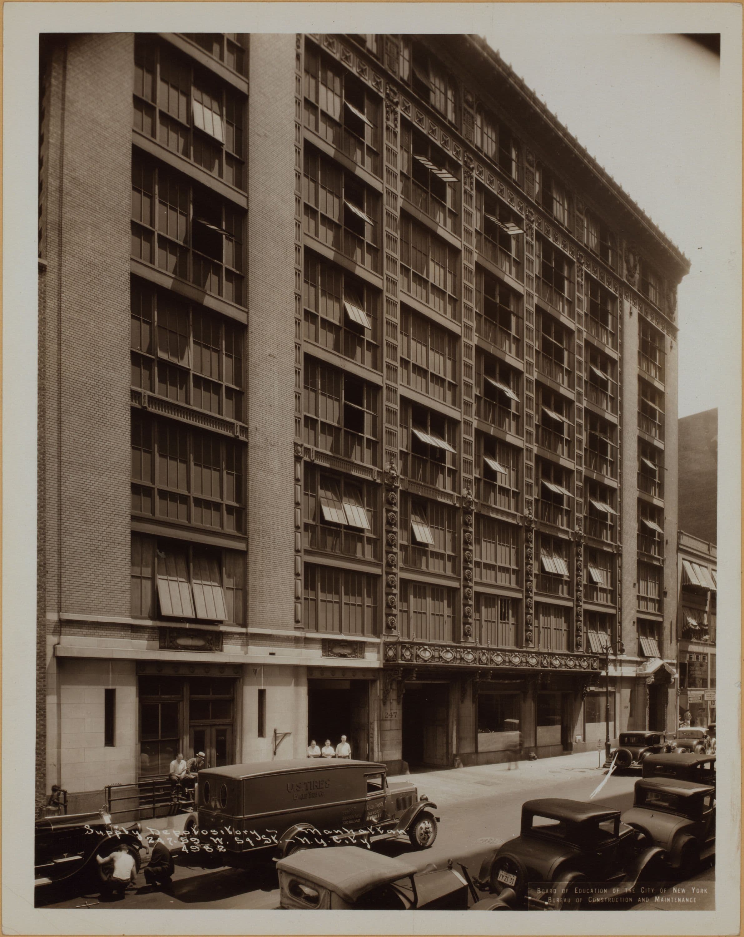 Manhattan: 54th Street (West) - 8th Avenue