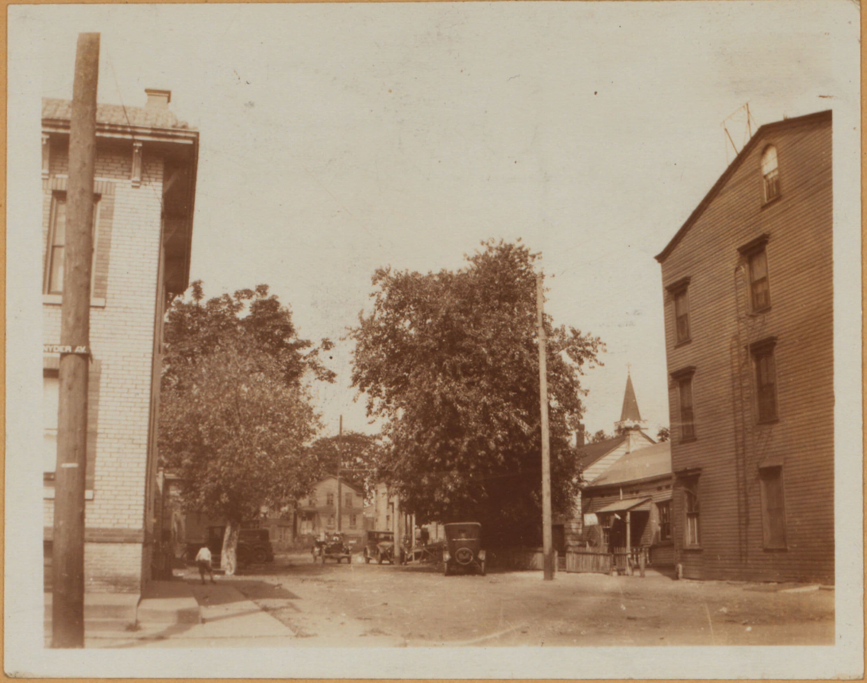 Brooklyn: Lott Street - Snyder Avenue