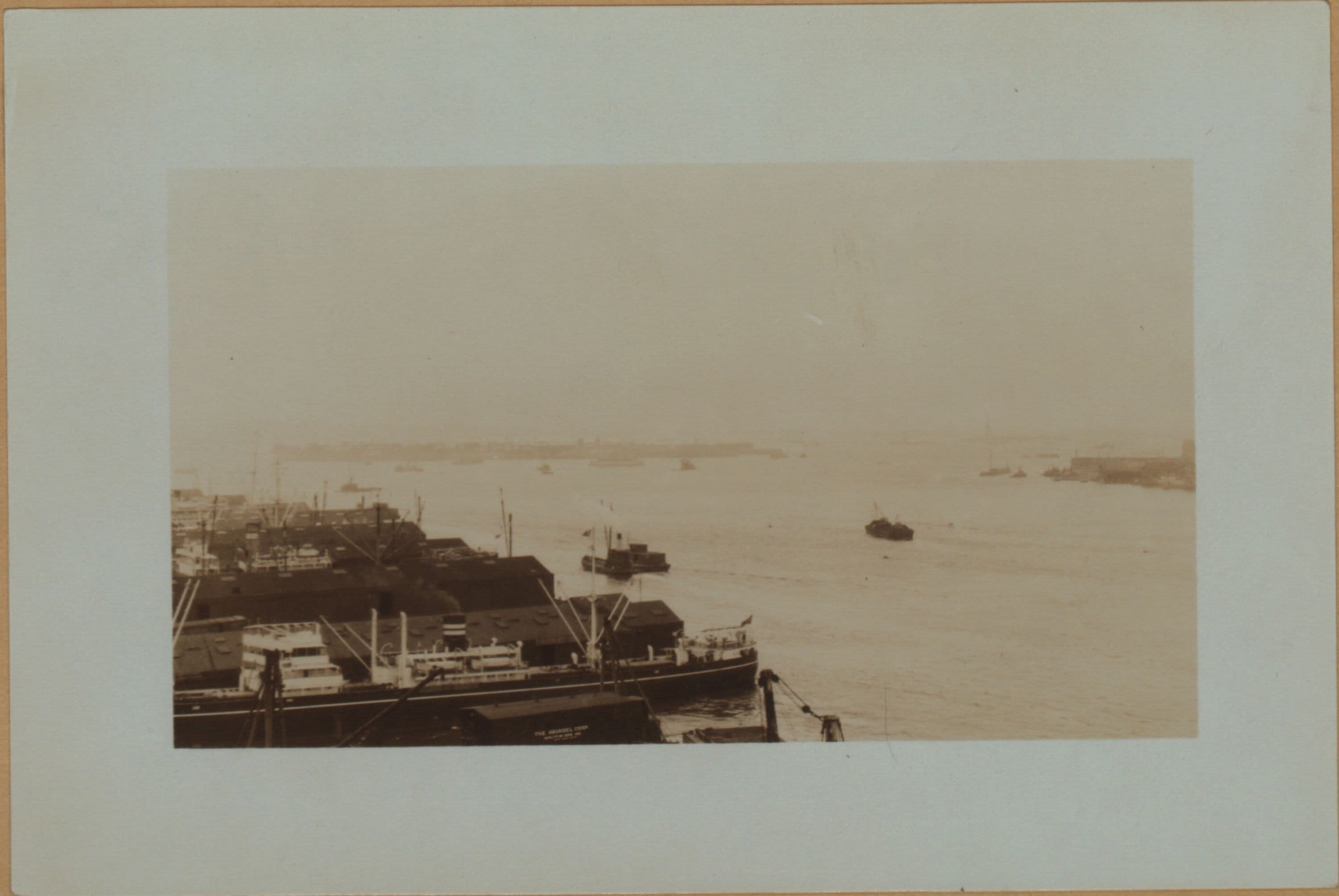 Islands - Governor's Island - Bird's Eye View.