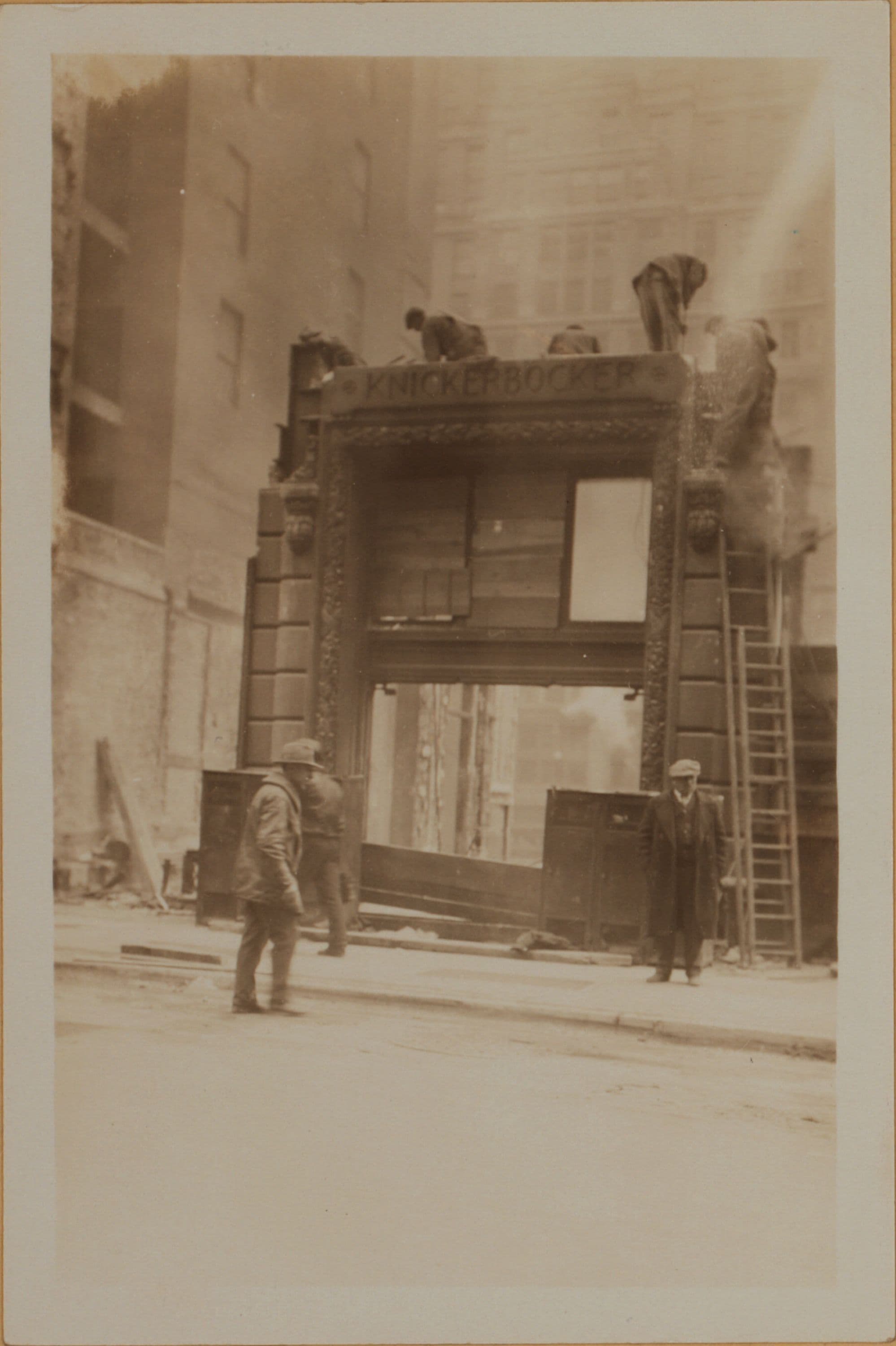 Manhattan: 39th Street (West) - 6th Avenue
