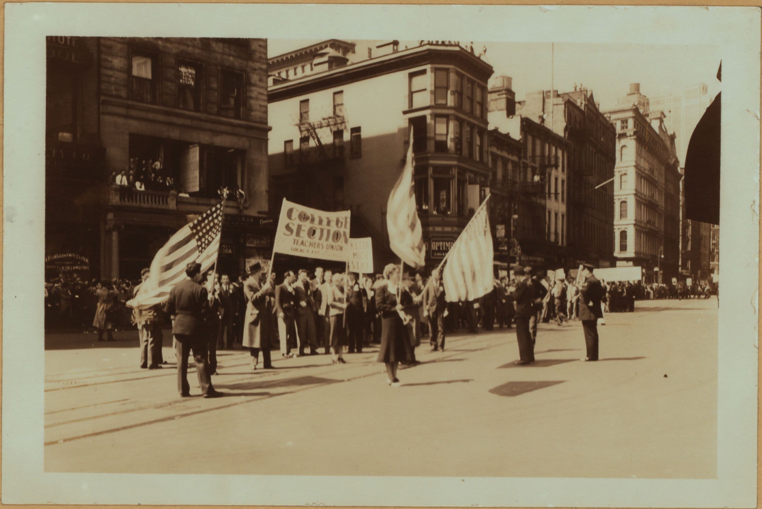 Celebrations - Parades - Municipal Events - Communist Demonstration.