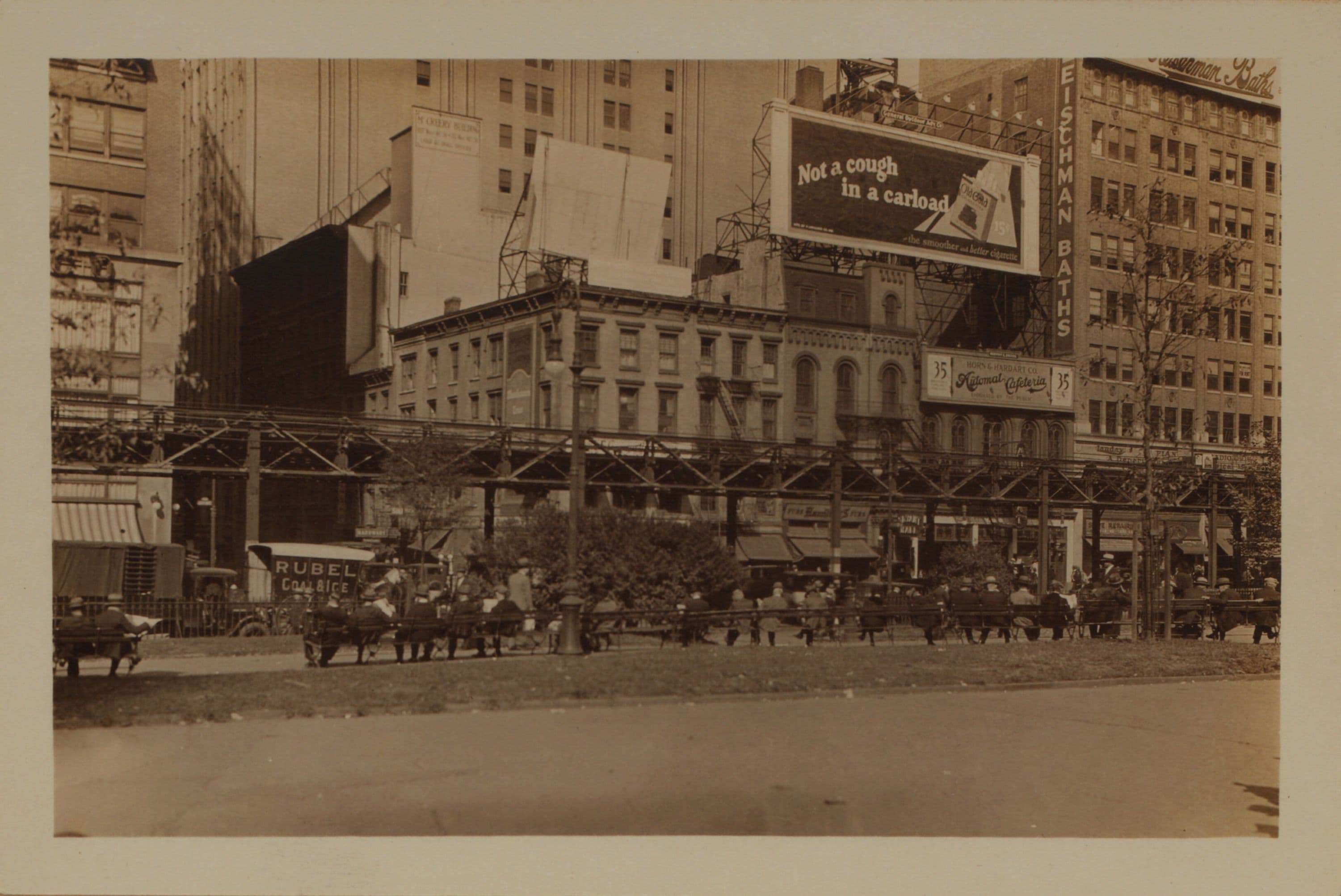 Manhattan: 6th Avenue - 41st Street