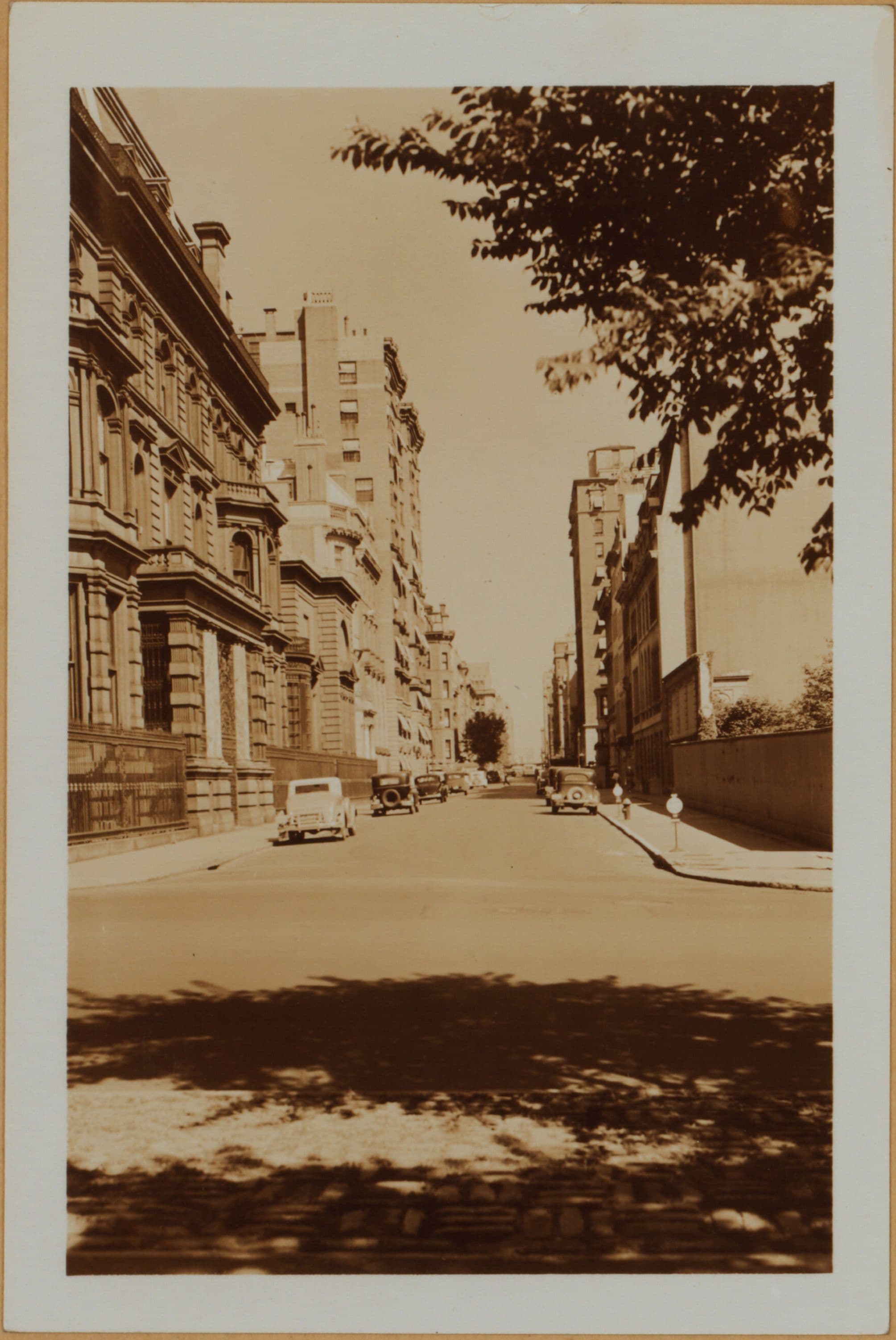Manhattan: 68th Street (East) - 5th Avenue