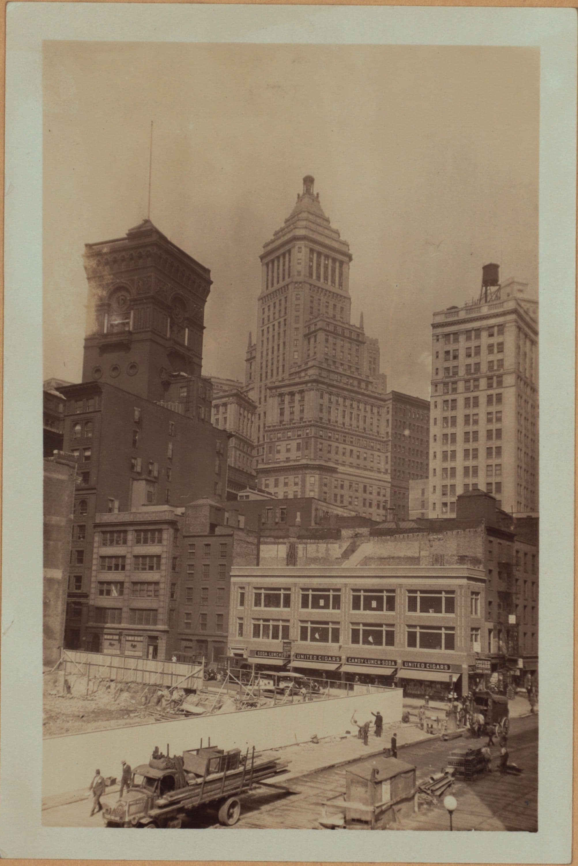 Manhattan: Stone Street - Broad Street, 1929–1930
