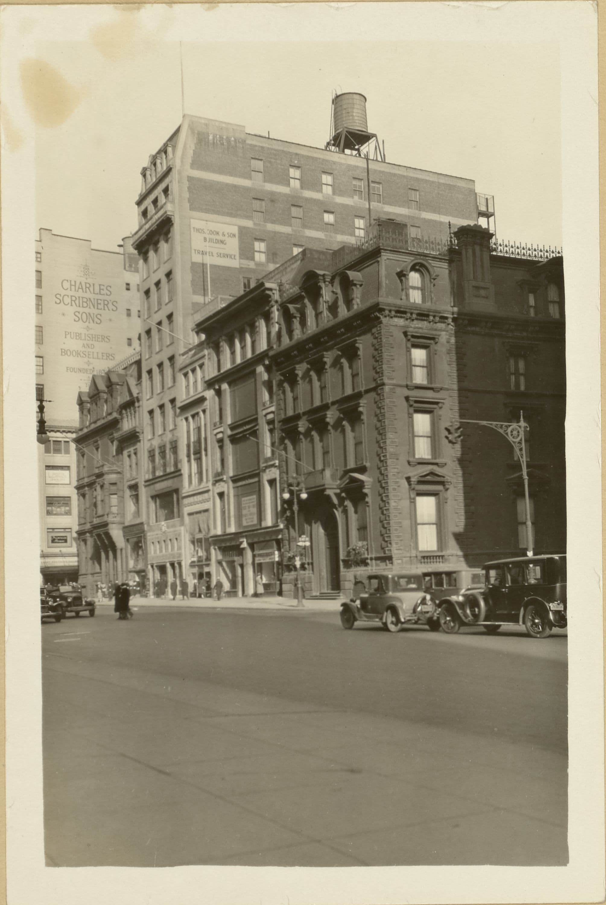 Manhattan: 5th Avenue - 47th Street, 1931