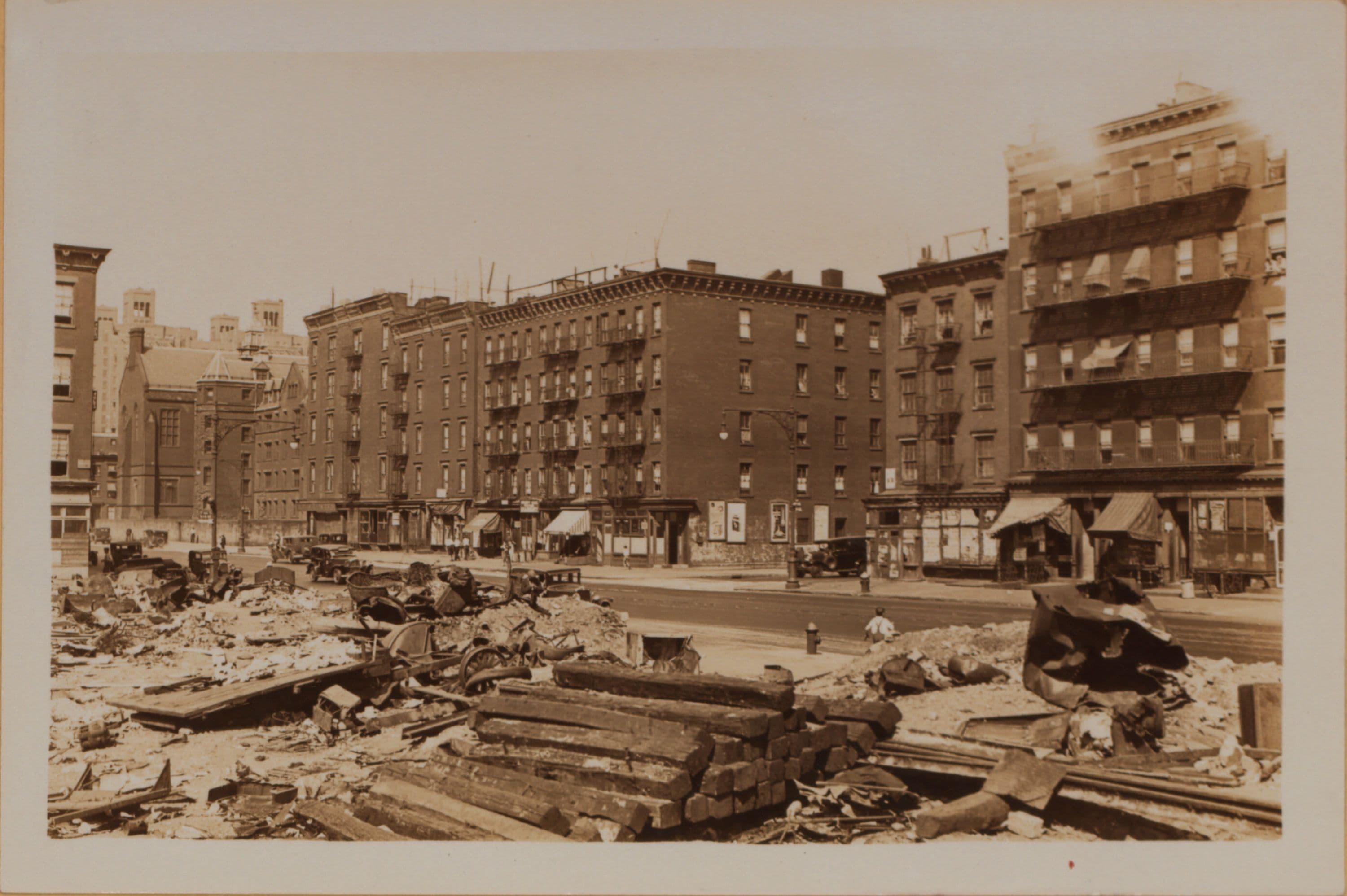 Manhattan: 10th Avenue - 19th Street
