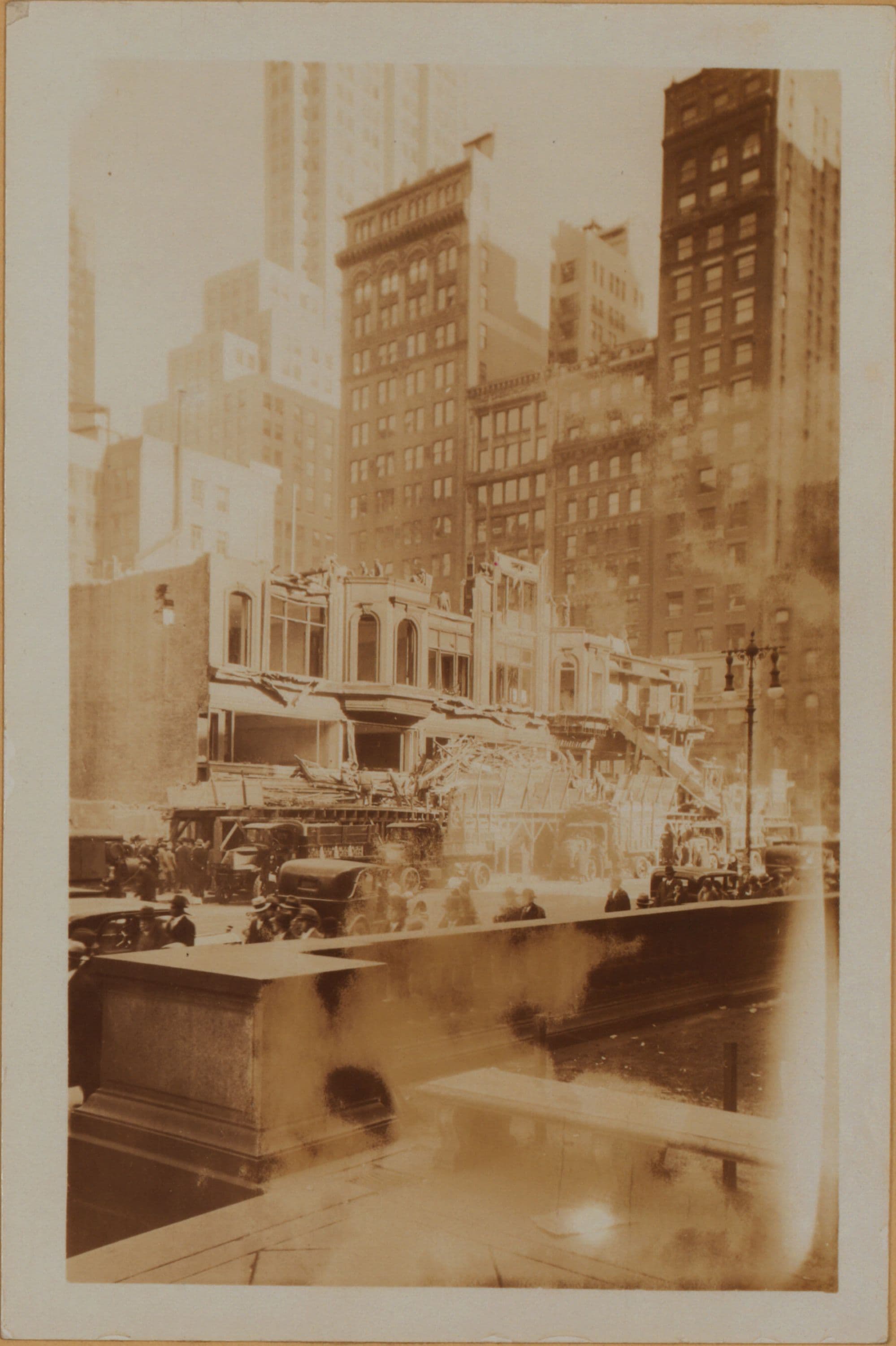 Manhattan: 42nd Street - 5th Avenue, 1929