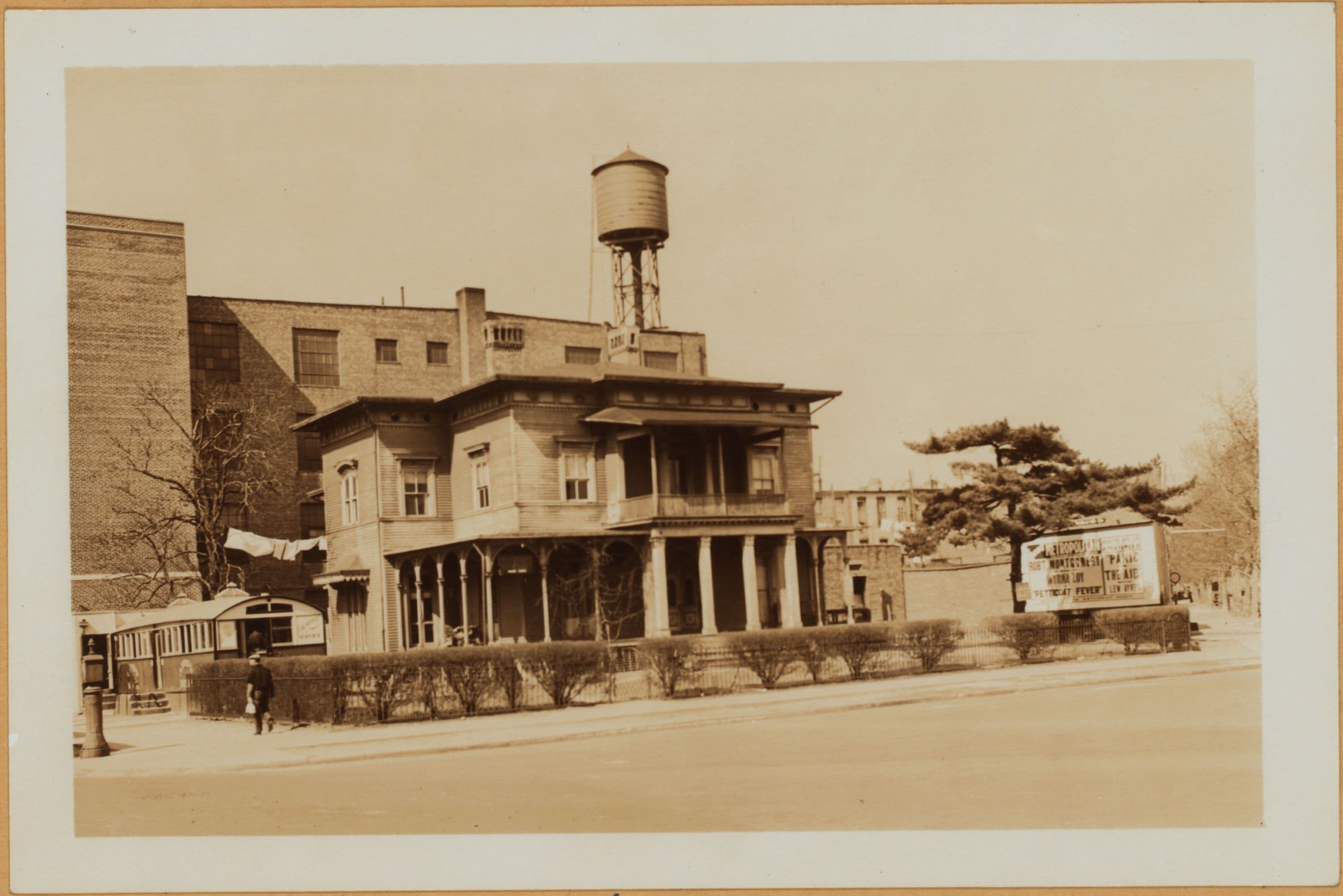 Brooklyn: Stone Avenue - Somers Street
