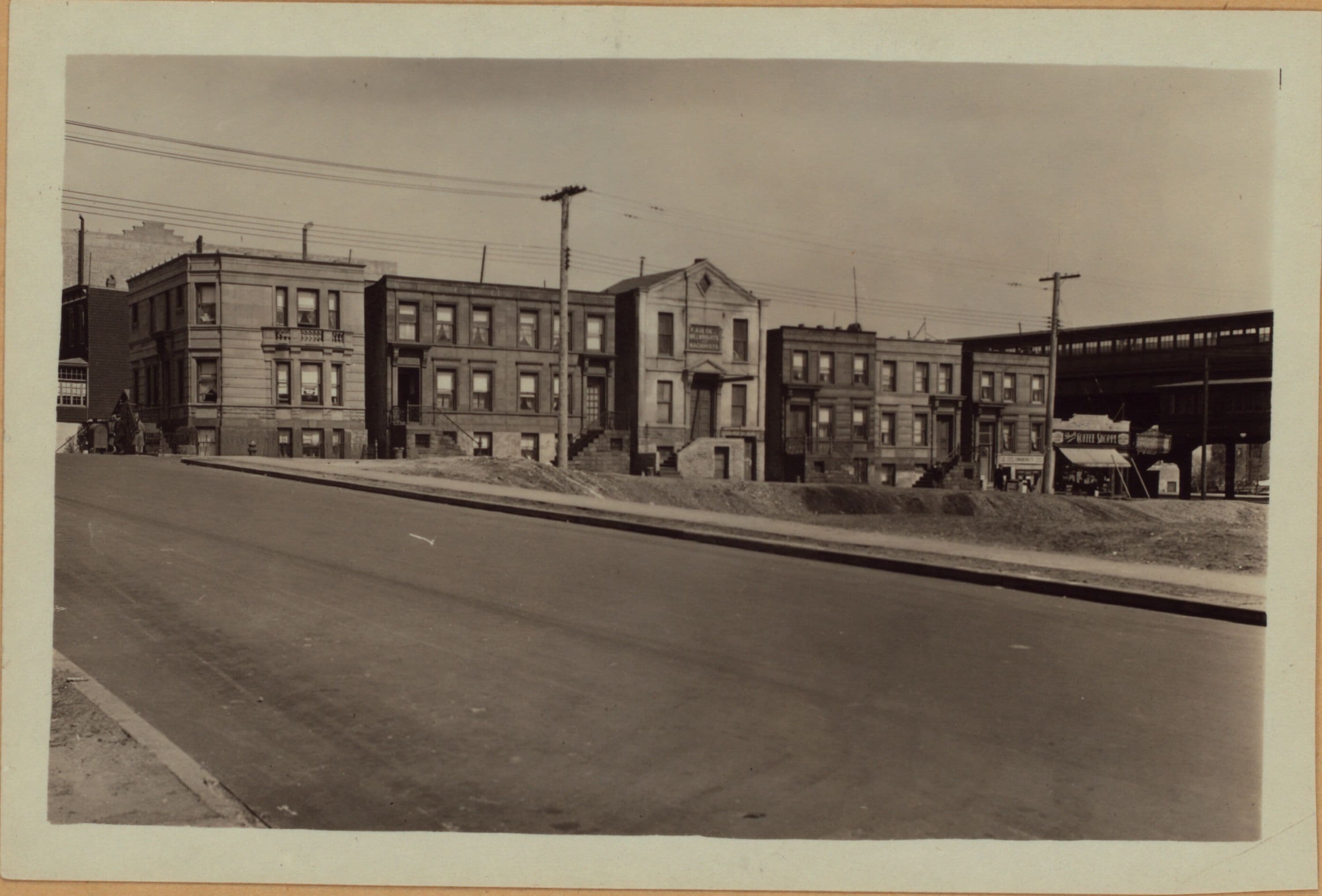 Queens: 39th Avenue - 30th Street