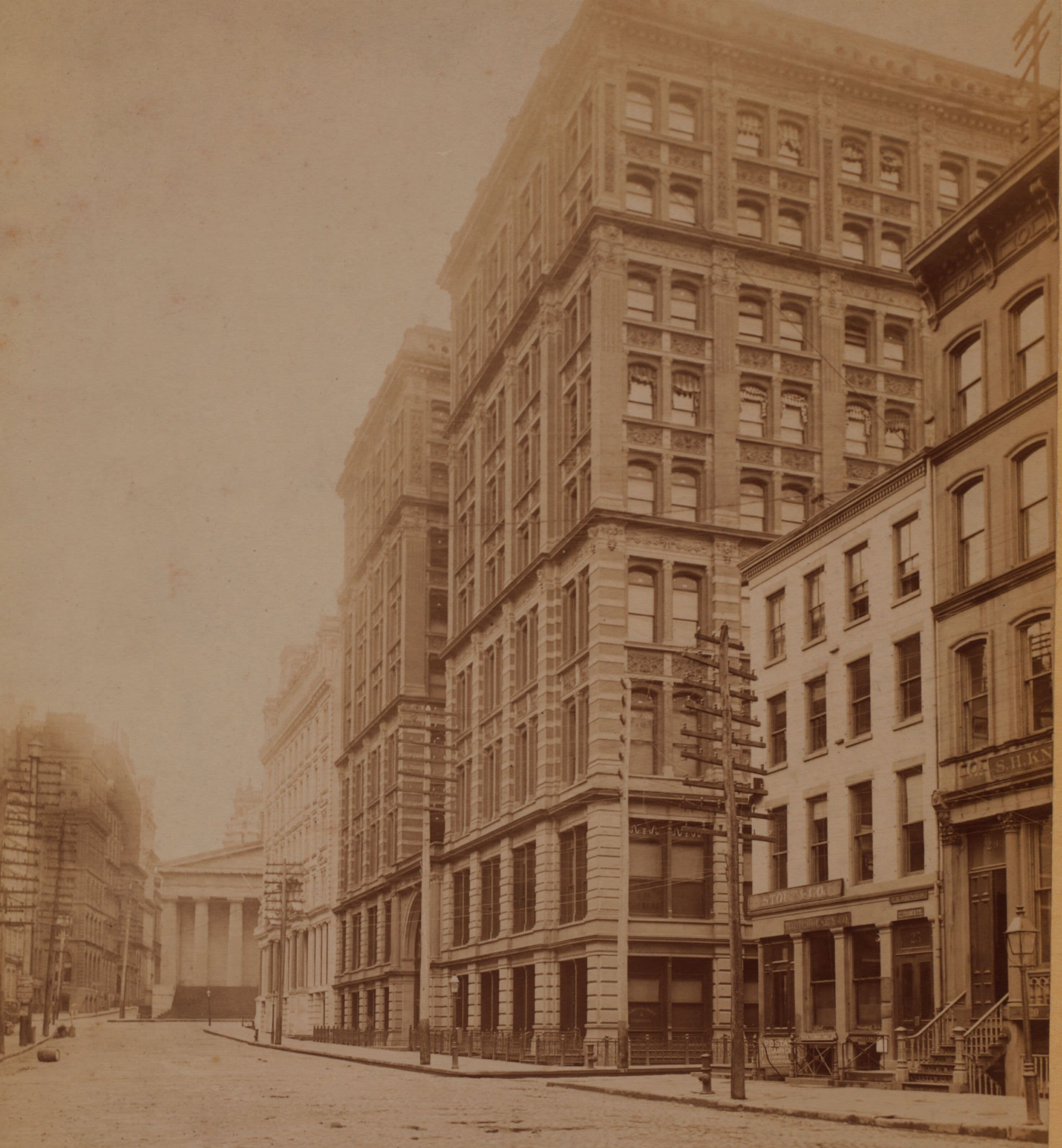 Manhattan: Broad Street - Exchange Place