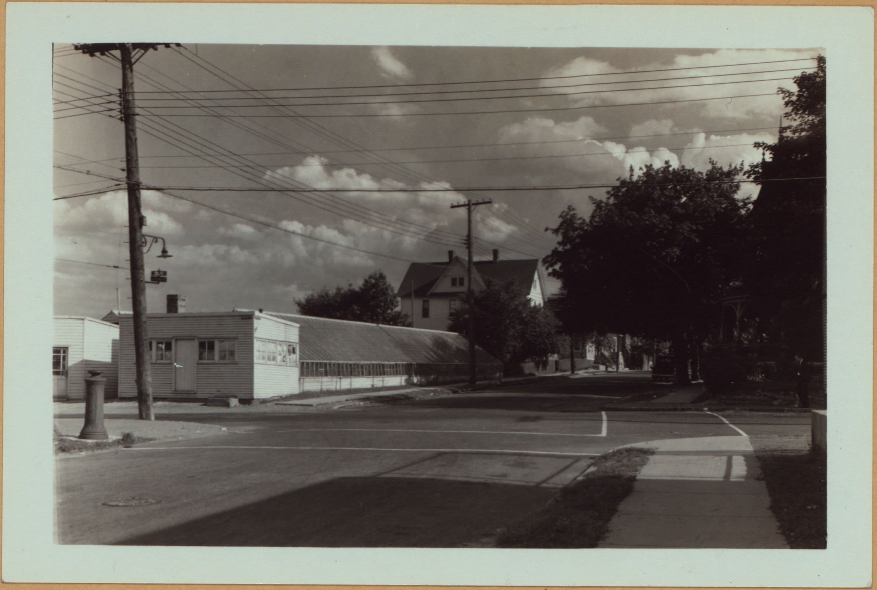 Queens: 70th Street - Juniper Valley Road